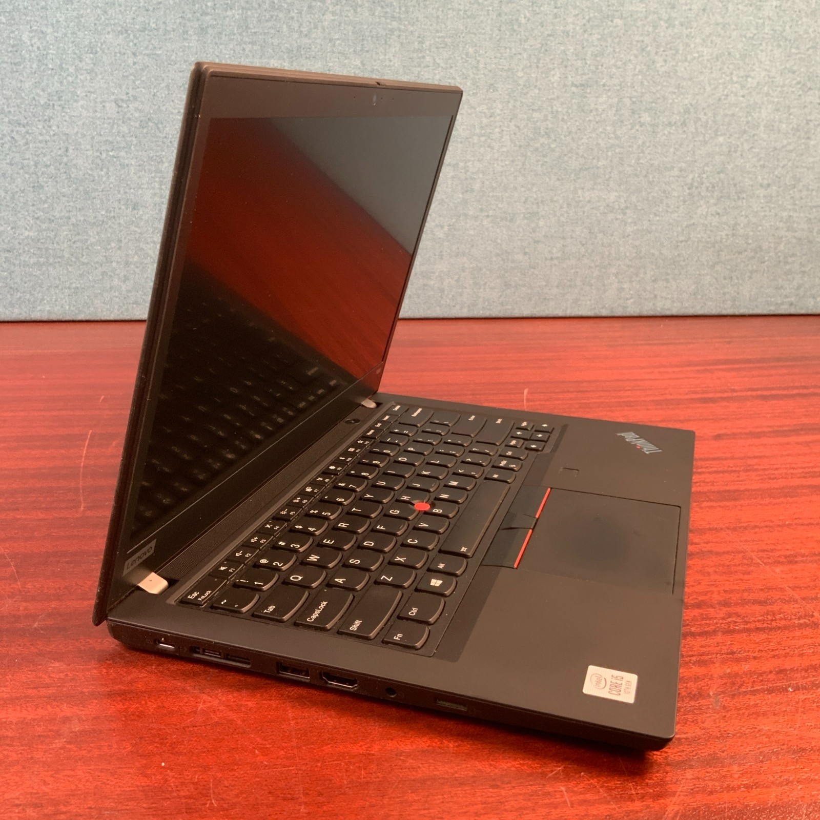 Lenovo ThinkPad T490 Intel i5-10210U 8GB RAM 256 GB SSD Win 11 Pro