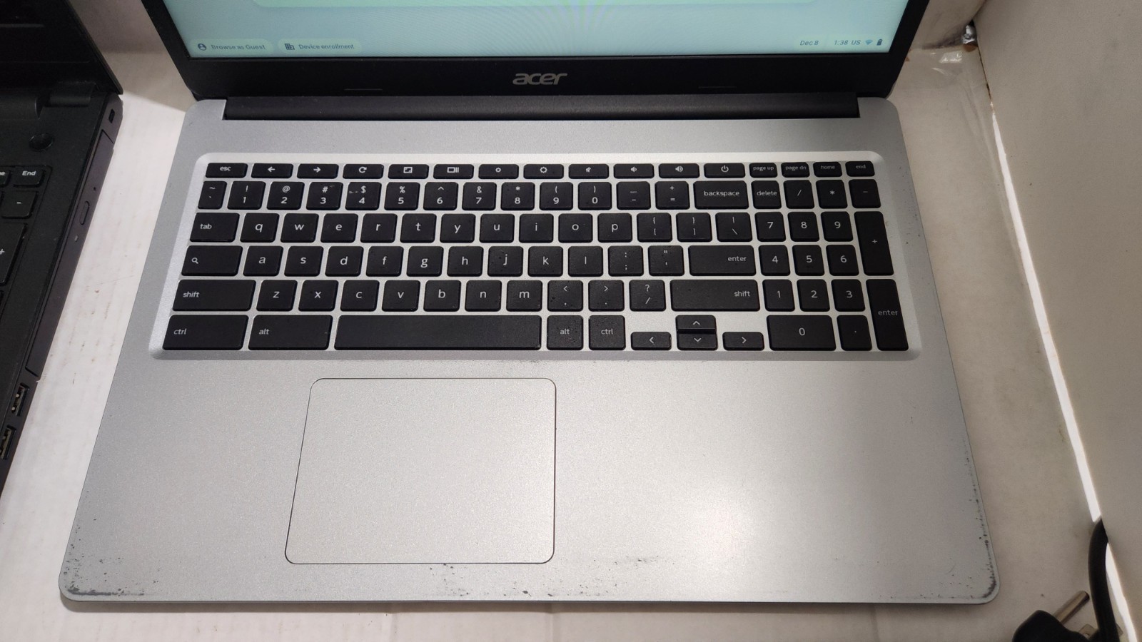 Lot Of 2 Laptops DELL Inspiron 1TB, 15 3000 intel i3 , ACER Chromebook 3h Series