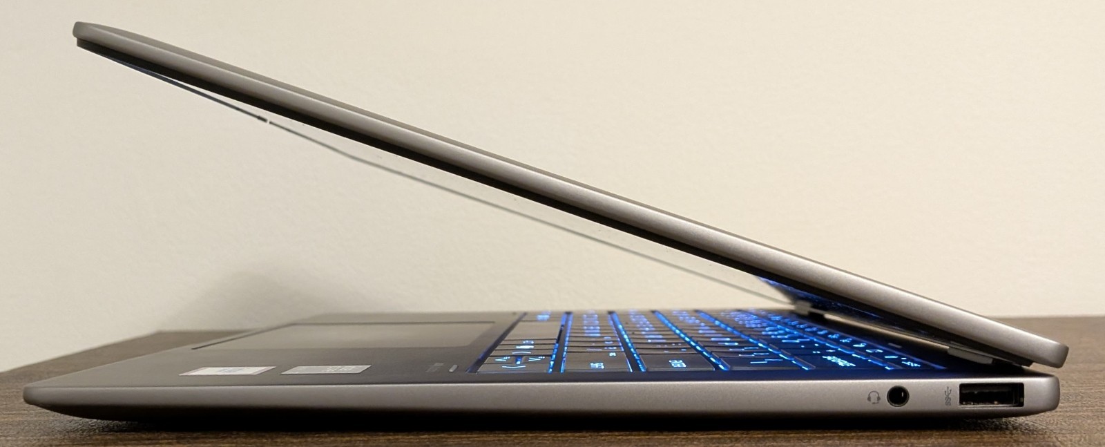HP ENVY 14″ 2-in-1 FHD Touch (Core Ultra 7 155U, 16GB DDR5, 1TB SSD) Laptop Gray