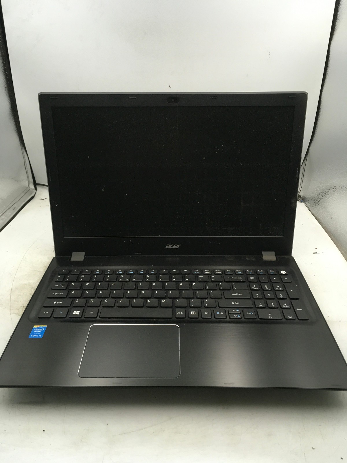 ACER ASPIRE E5 575 -FOR PARTS- INTEL CORE I5 7200U – NO RAM – NO POWER -READ- BB