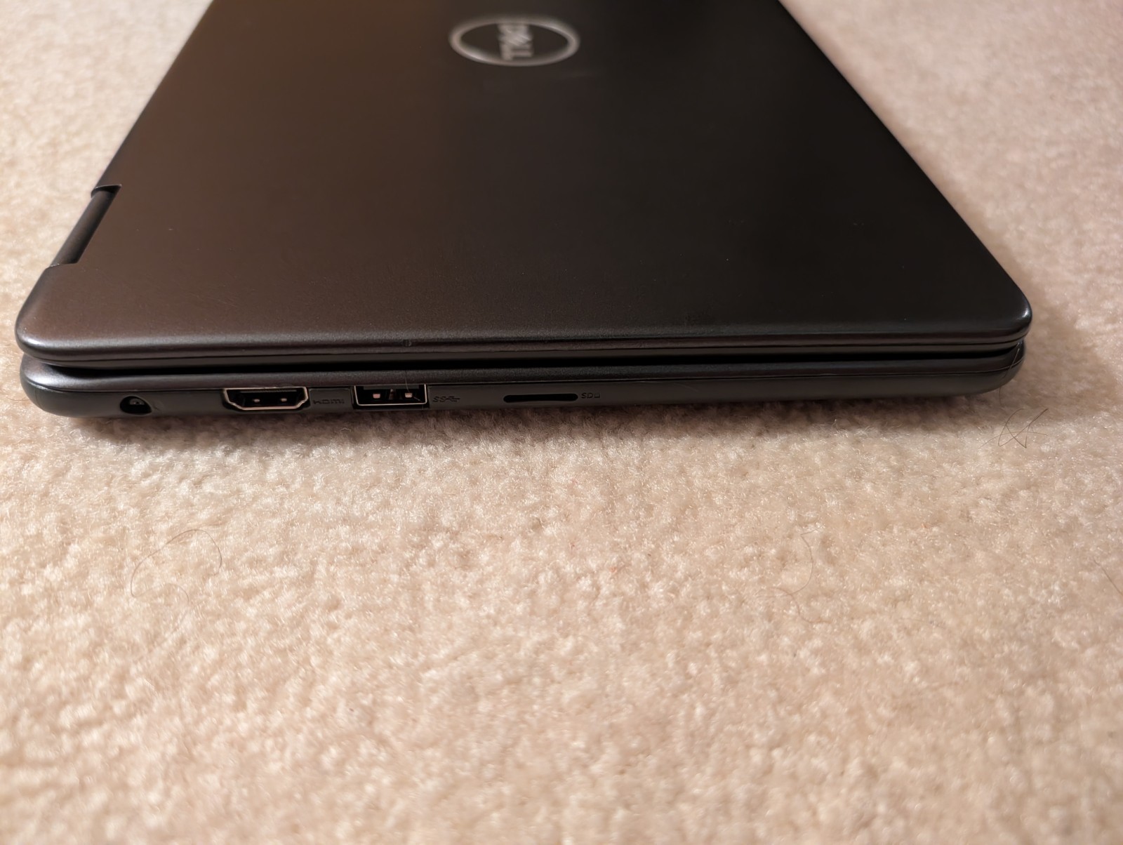 Dell inspiron 11 3185 2-in-1, AMD A9 9420, 4GB RAM, 128GB eMMC, Read Description