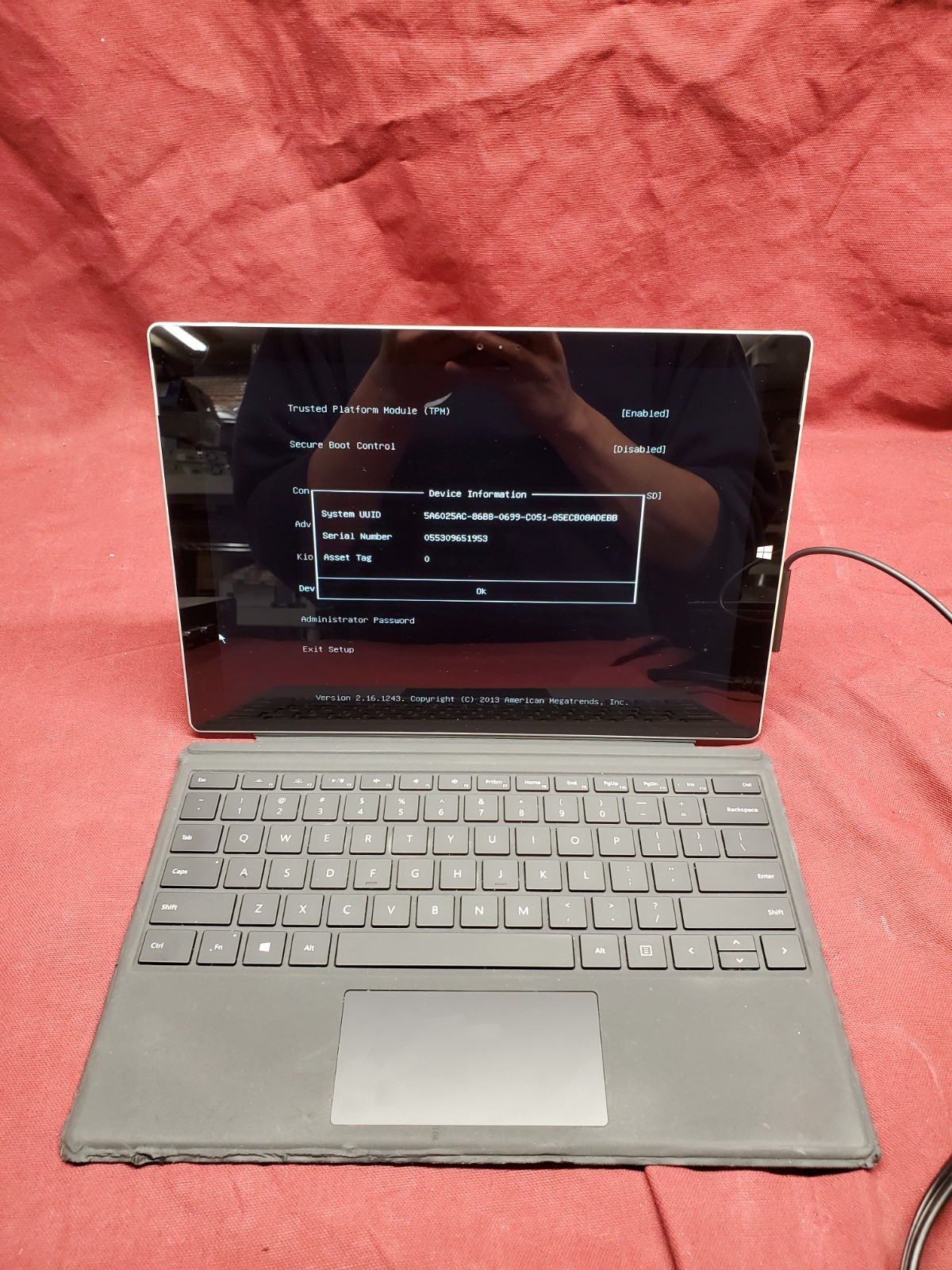Microsoft Surface Pro 3 i7 4650U 1.70GHz/ 8GB / 256GB SSD #2928