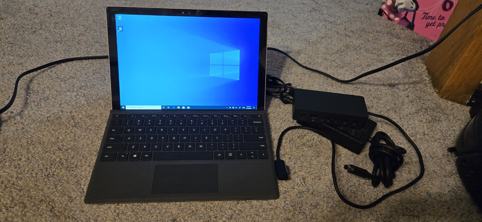 Microsoft Surface Pro 4 – 12.3″ Intel i5-6300U 4GB RAM 128GB SSD Windows 11