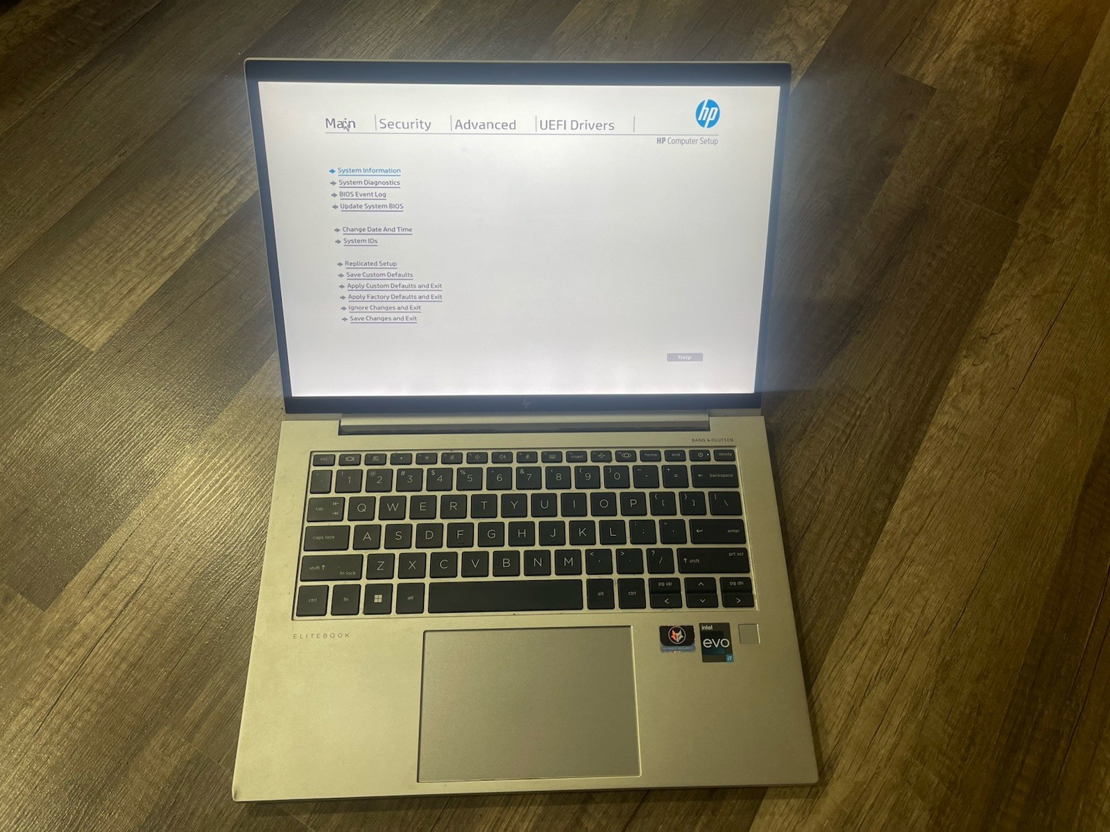 HP EliteBook 840 G9 14” (512GB SSD Intel Core i7-1255U 4.7GHz 16GB RAM) Laptop