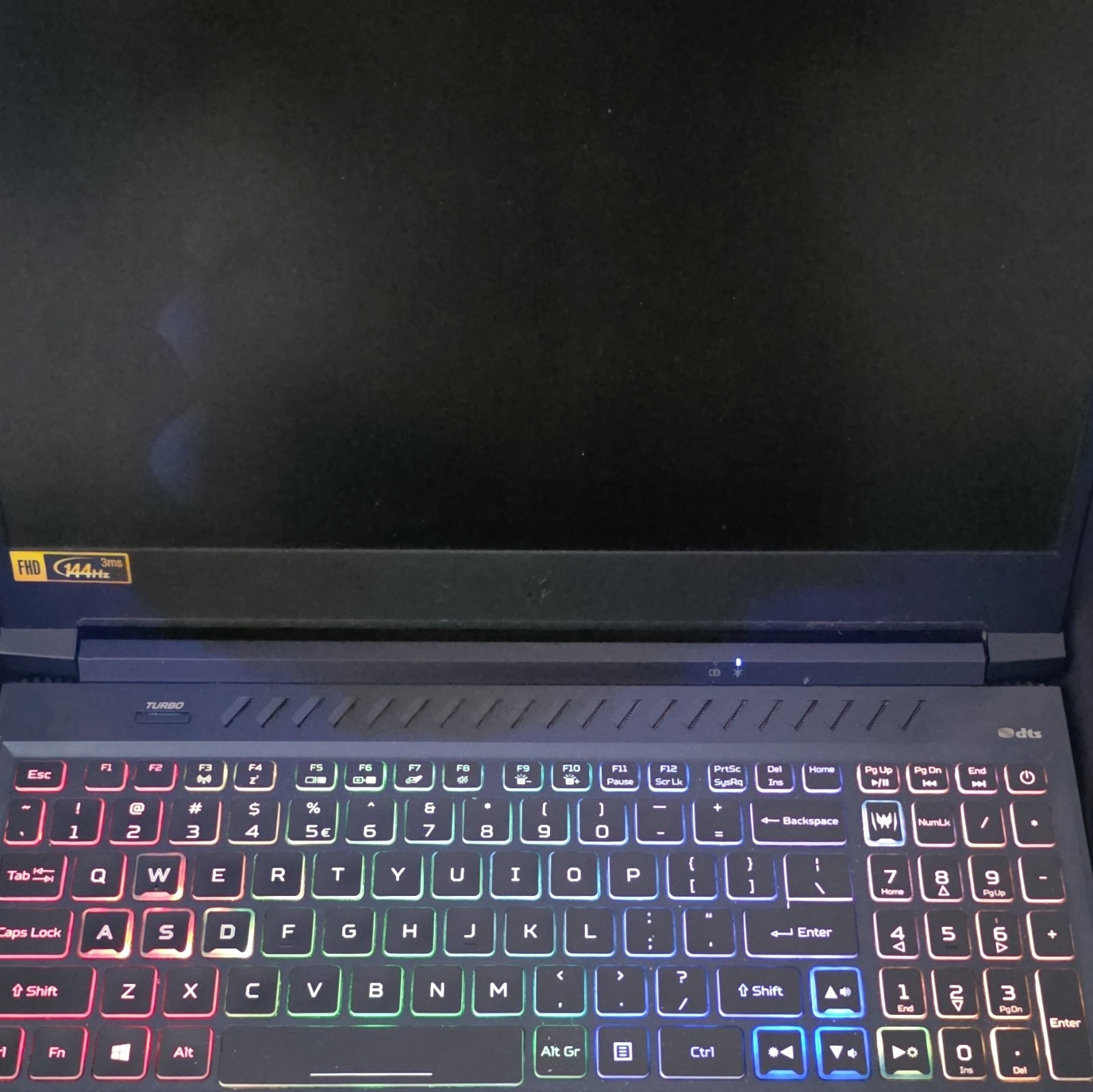 Acer Predator Helios 300 15.6″ i5 10th gen 16GB 1TB HDD + 256GB SSD RTX 2060