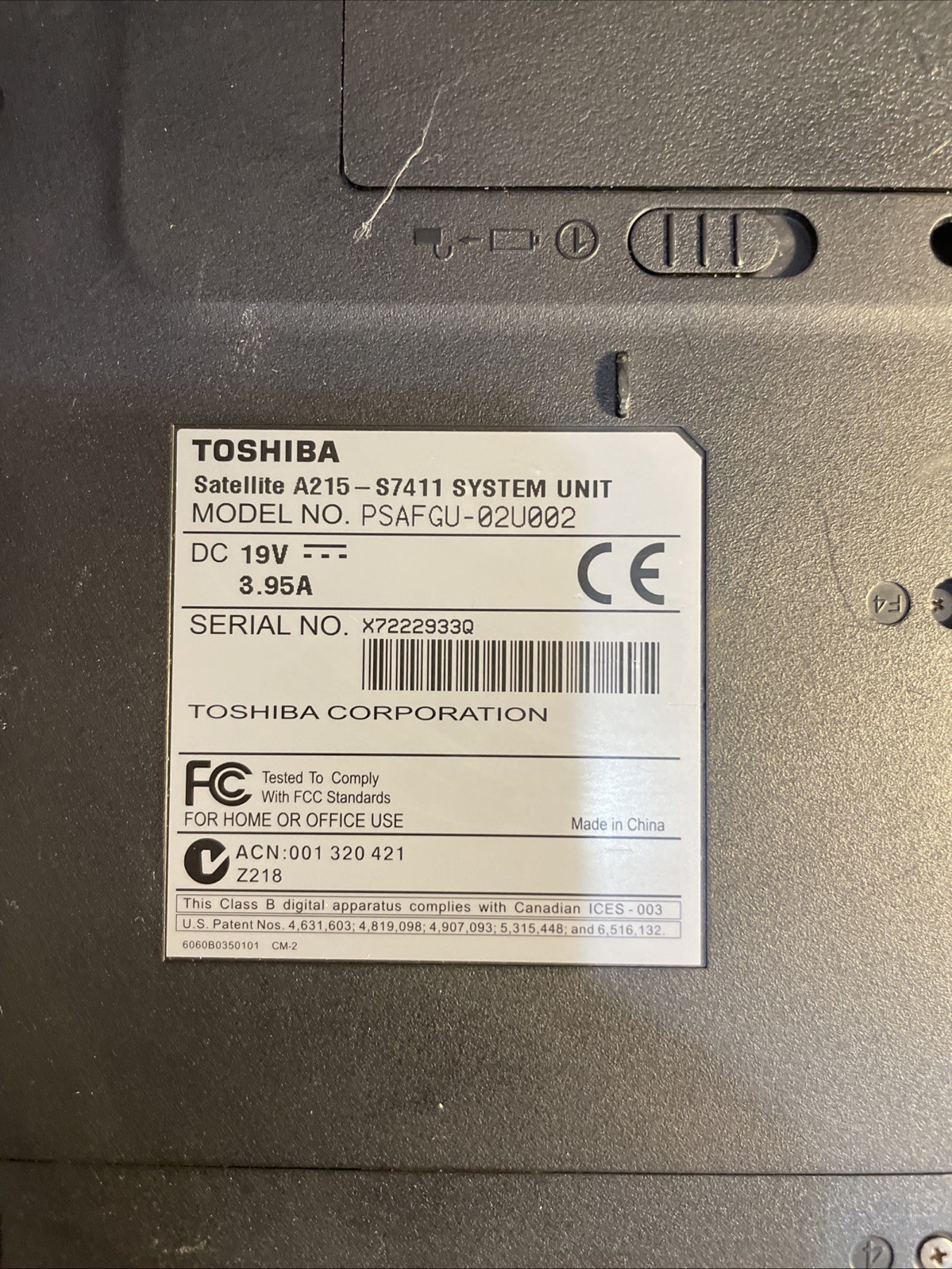 Retro Toshiba Satellite A215 Laptop! AMD Turion 64 X2 Processor! No hard drive.