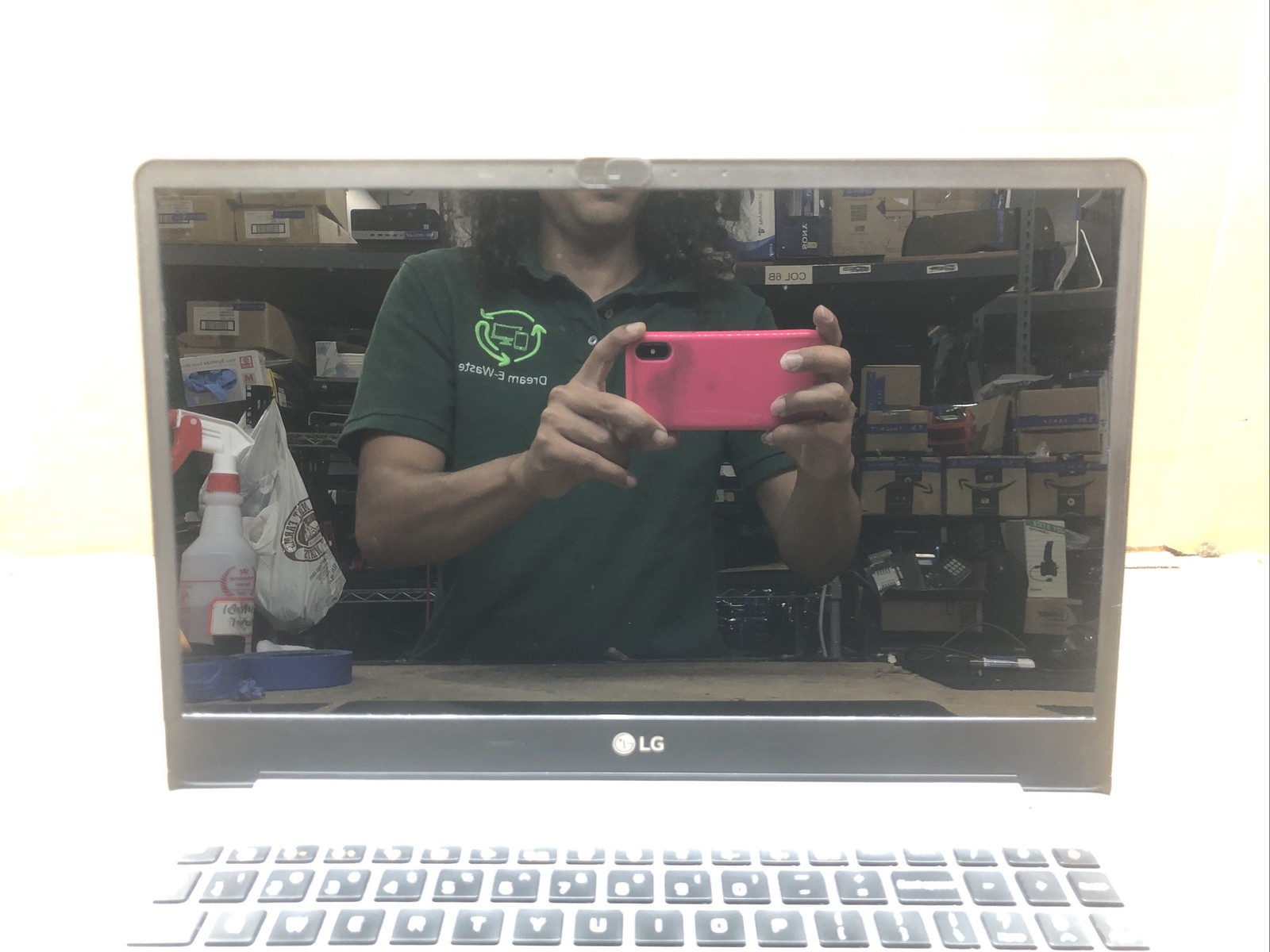 LG 15U70P, Intel Core i7-1165G7U ,GTX 1650, 8GB RAM, NO SSD/OS, *PARTS/REPAIR*