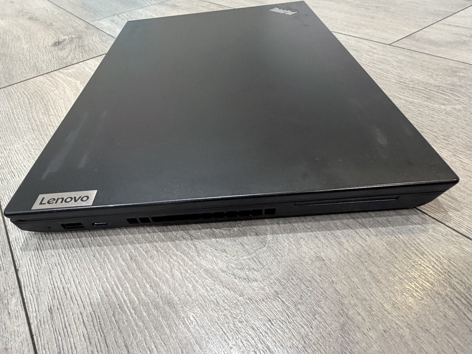 Lenovo ThinkPad P15v Gen 3 i7-12700H 16GB 512GB SSD T1200 Win 11 Pro