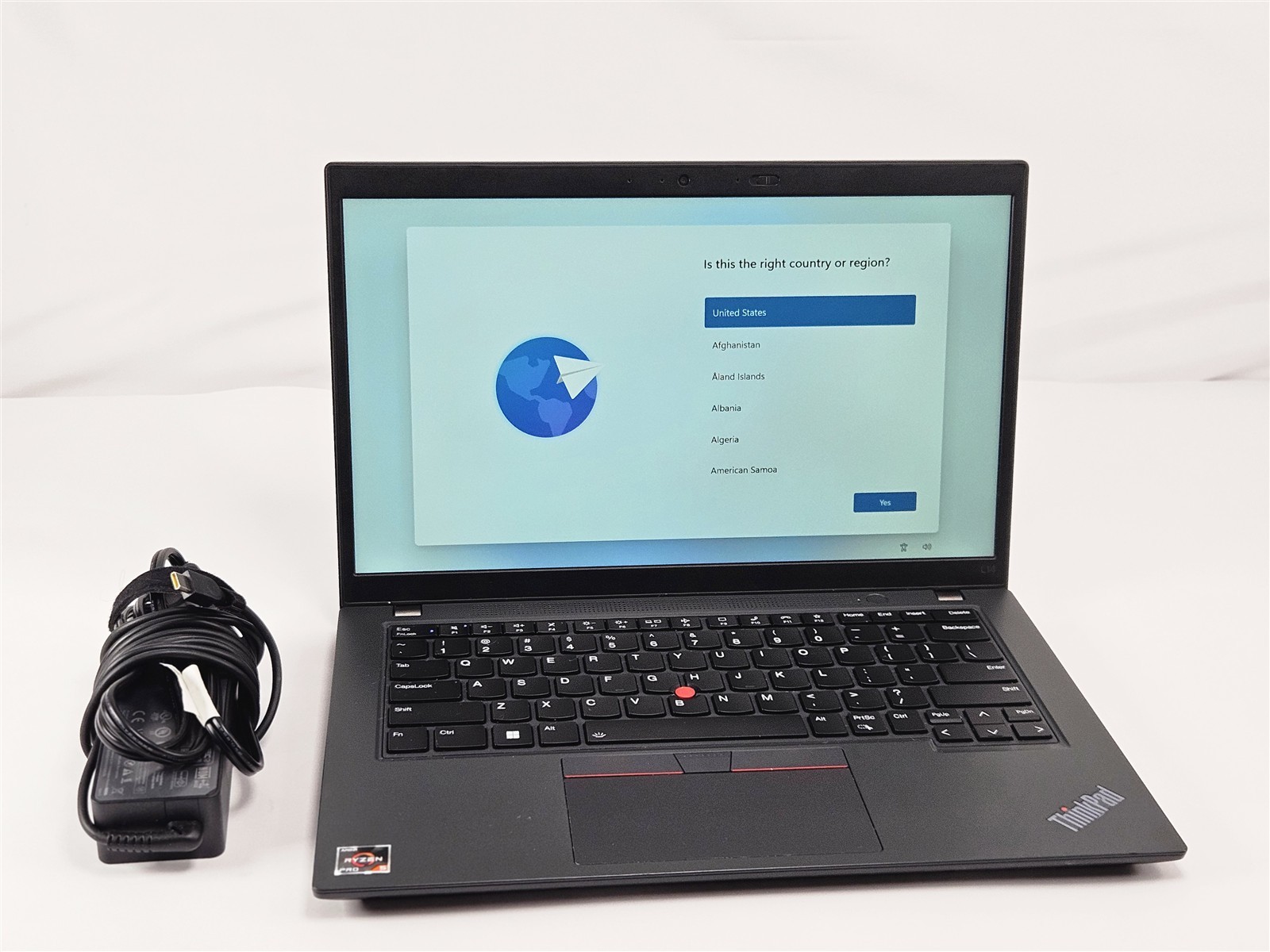 Lenovo L14 Gen 4 14″ AMD Ryzen 5 PRO 7530U 16GB 256GB SSD Webcam Backlit