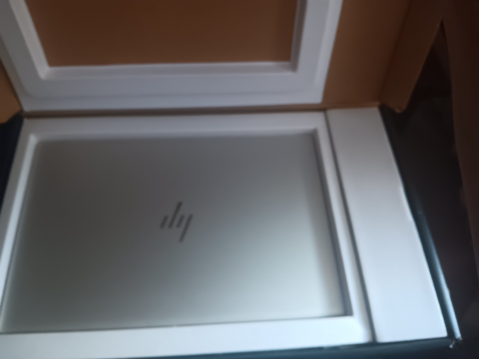 HP ENVY LIKENEW COMPUTER NTEL CORE I7-1165G7 | 1TB CMOS ISSUE