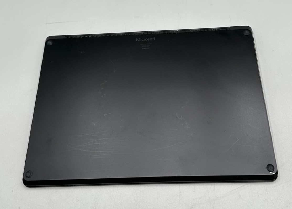 Microsoft Surface Laptop 4 1951 13.5″ i7-1185G7 3GHz 16GB DDR4 1TB SSD Black C