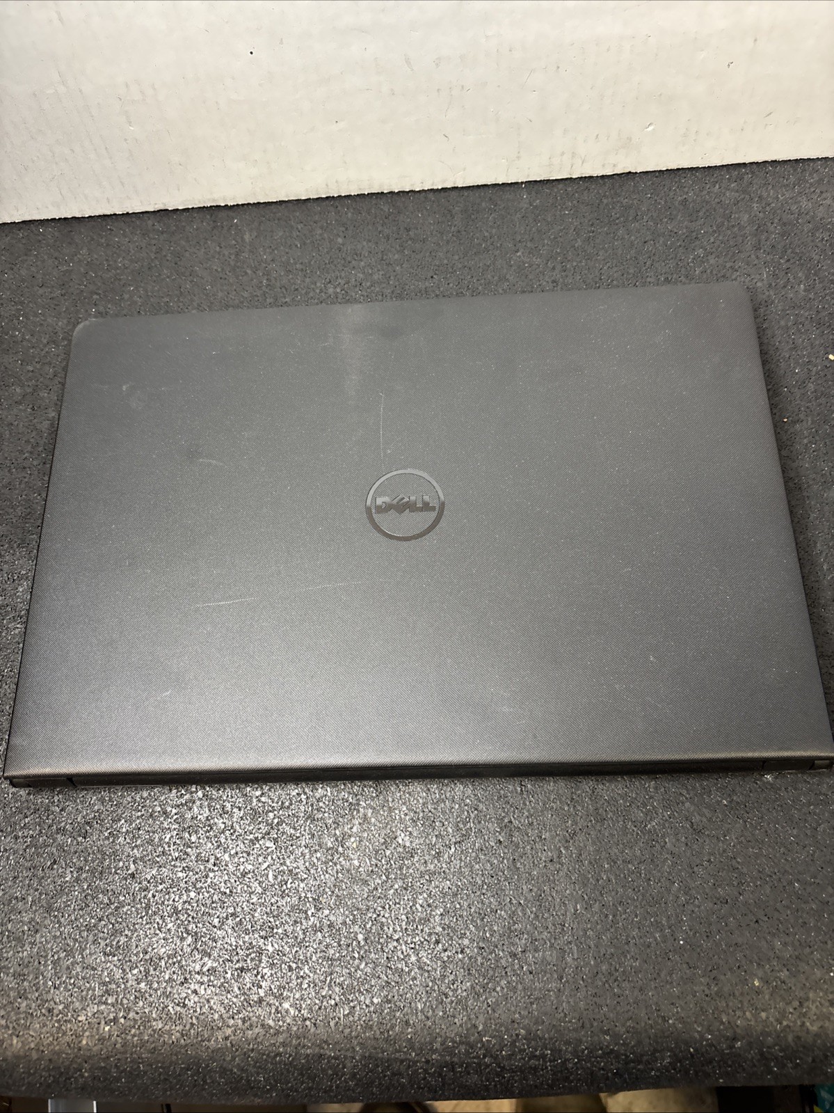 Dell Inspiron 15 3576 15.6″ Laptop i3-8130U 2.2GHz 8GB 1TB HD DVDRW Win 11 H