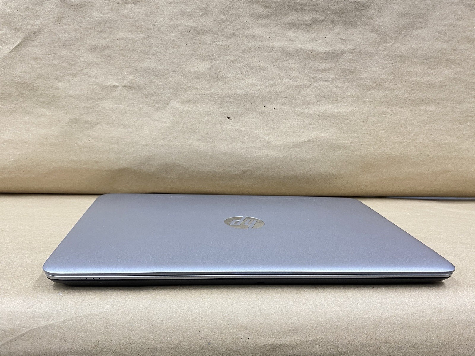 HP mt43 – 14″ FHD – AMD PRO A8-9600B – 4GB – 128GB – Win 10 – READ