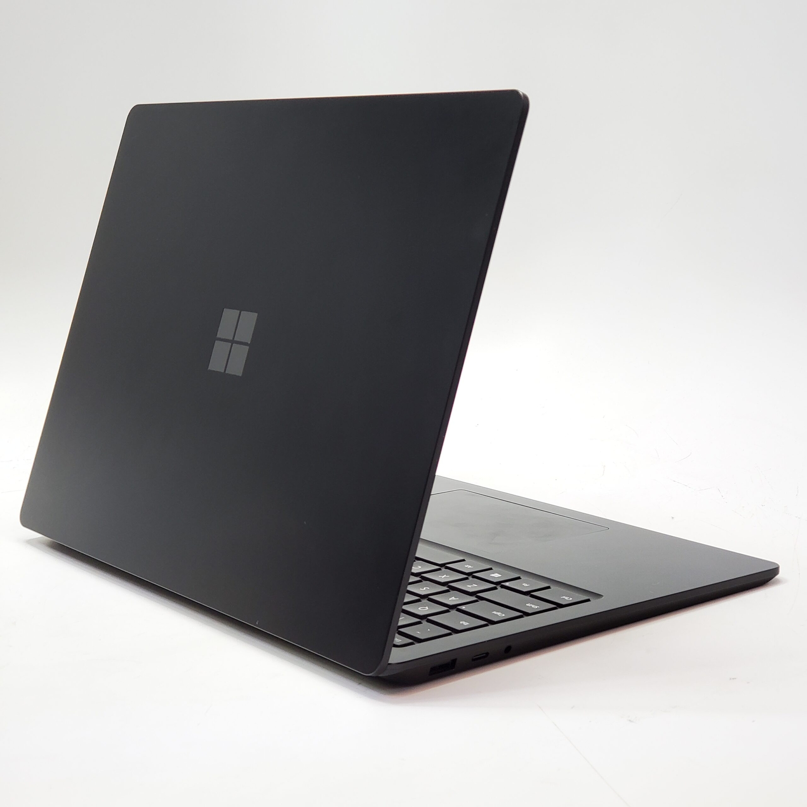 Microsoft Surface Laptop 3 | 13.5″ Touch | Intel Core i5 10th Gen| 8GB Memory…