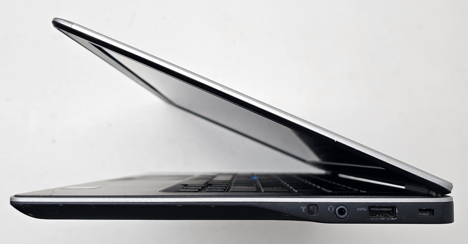Dell Latitude E7440 Laptop Intel Core i5-4310U 8GB Ram No HD/OS/BATT (FL)