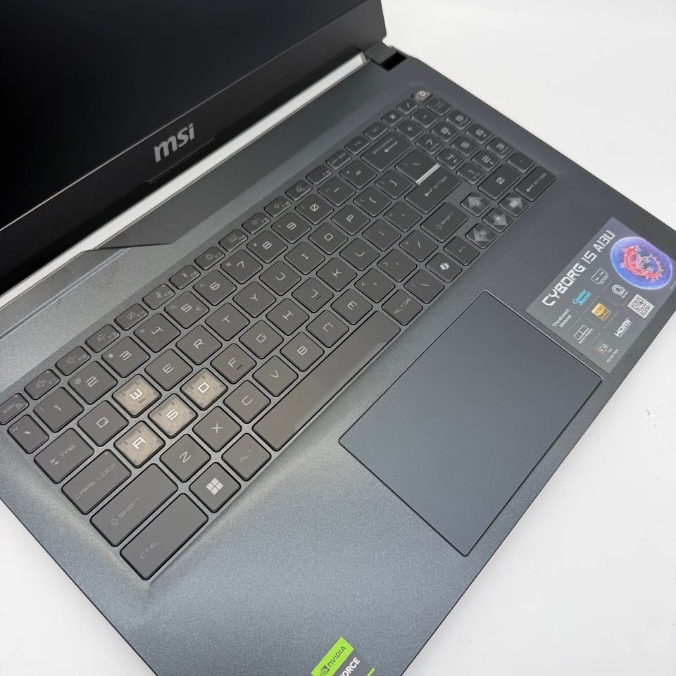 MSI Cyborg 15 A13U Gaming Laptop Intel i5-13420H 16GB RAM 512GB SSD RTX 3050 POV