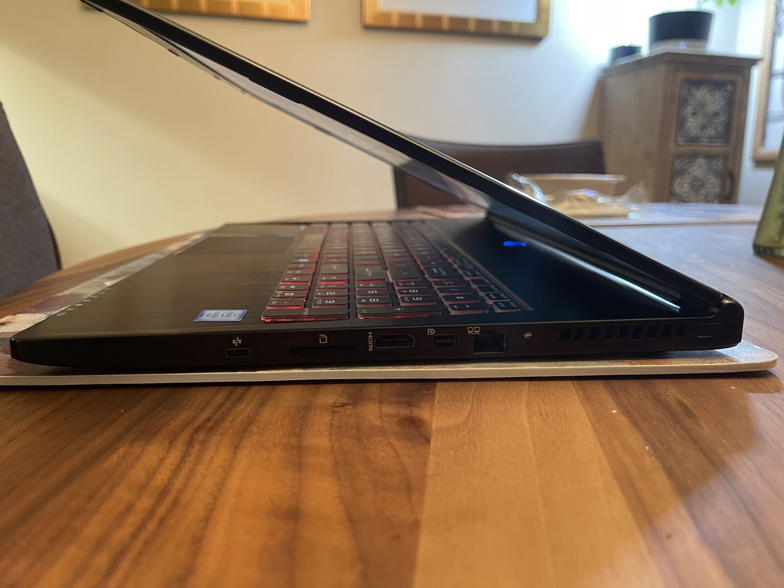 MSI GS60 6QE 15.6in (1TB + 128GB, Intel Core i7 6th Gen, 16GB DDR4, Nvidia 970M)