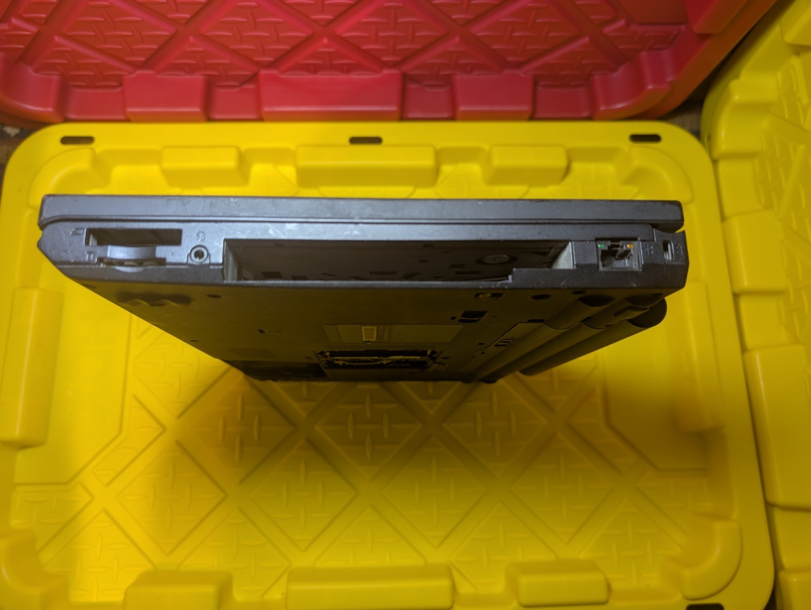 Lenovo T520 15″ 2012 Intel Core i5-2320M No RAM – Black – READ**