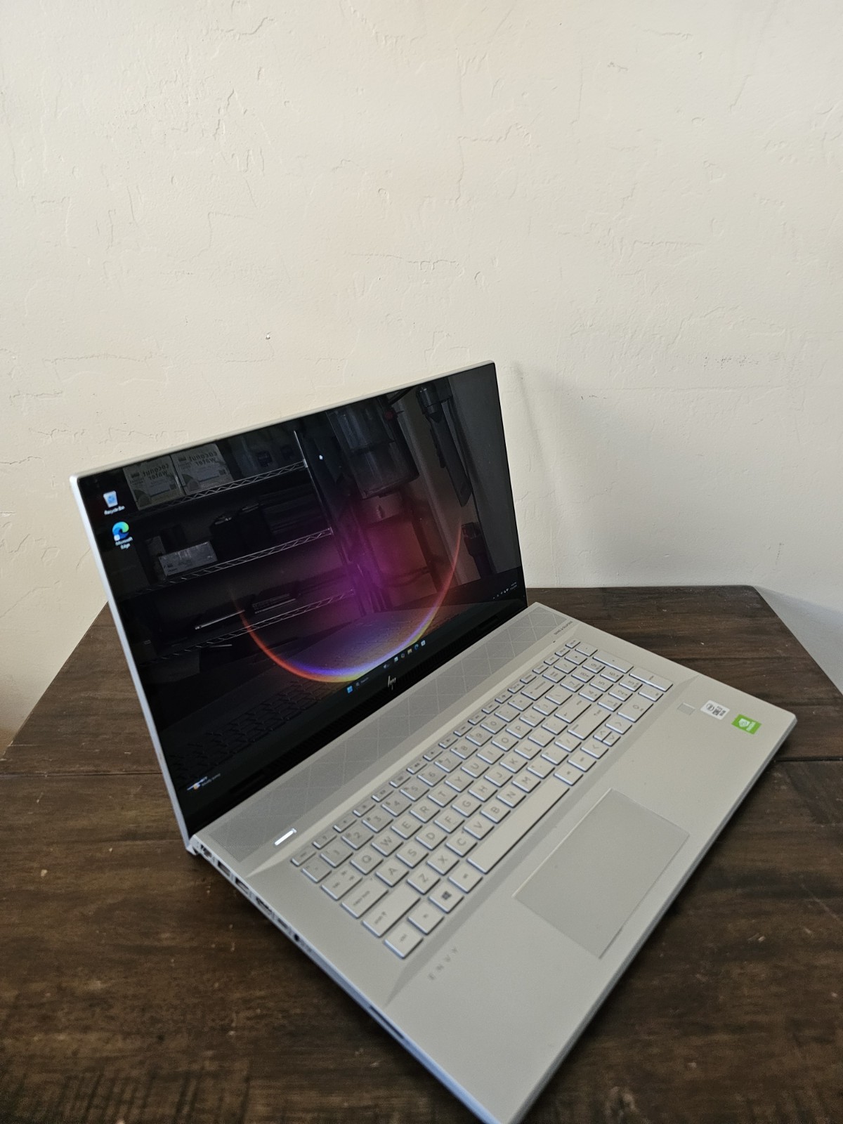 HP 17M ENVY i7-10510@4.9GHz+1TB SSD 32GB RAM NVIDIA