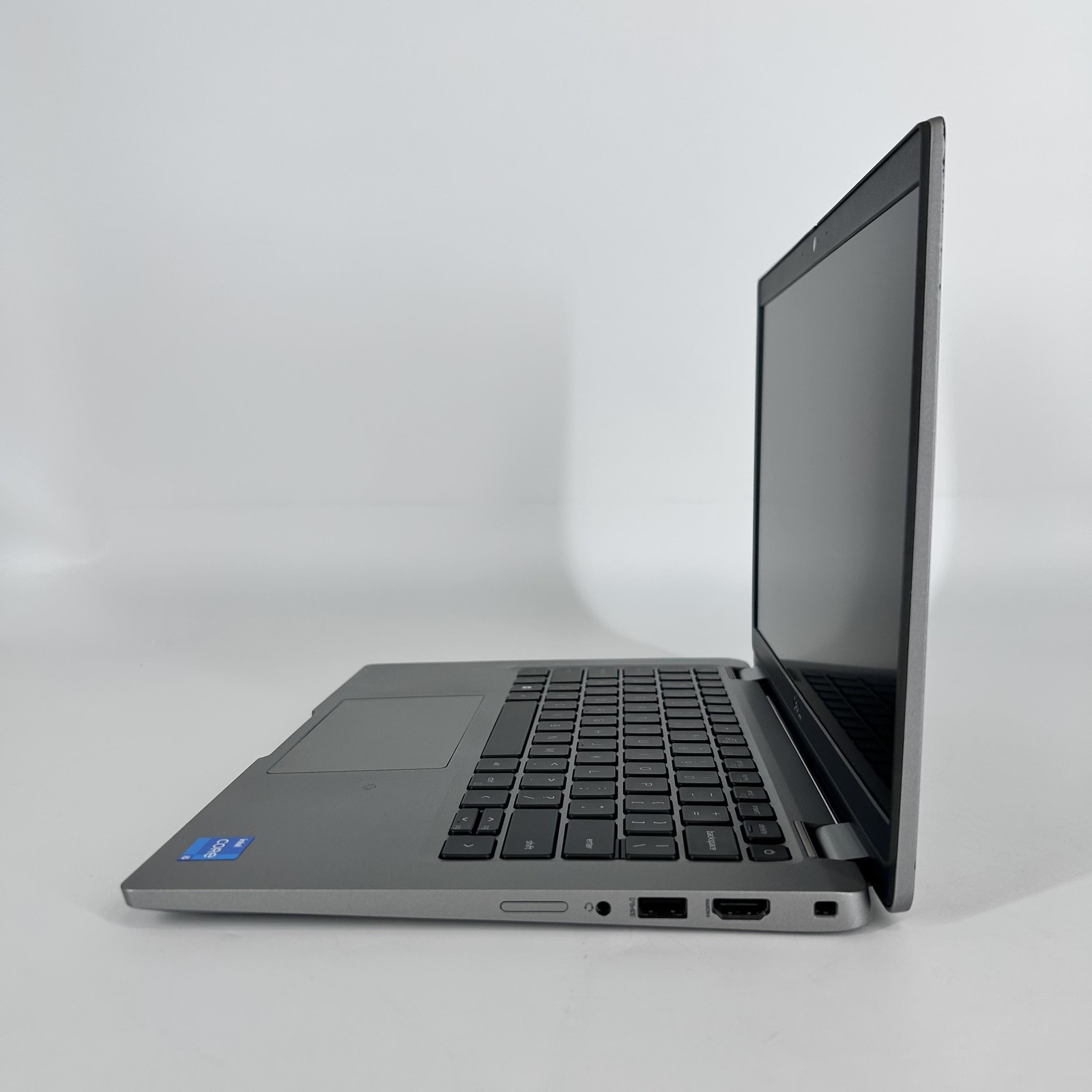 Dell Latitude 5320 13.3 Gray FHD i5-1145G7 2.60GHz 16GB 512GB SSD FRAME SPLIT