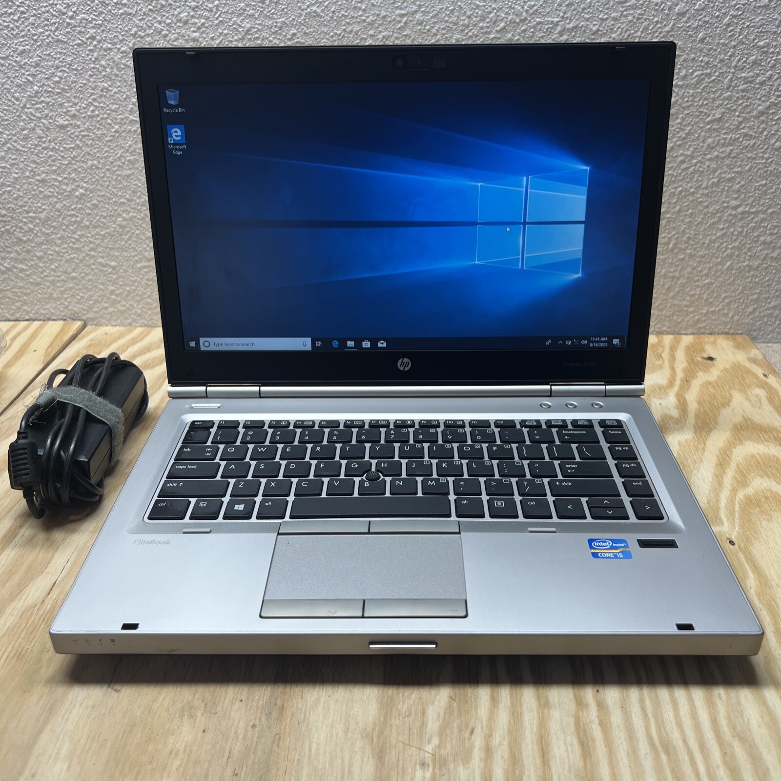 HP Elitebook 8470p Core i5-3210M 2.50GHz 8GB RAM 256SSD WEBCAM