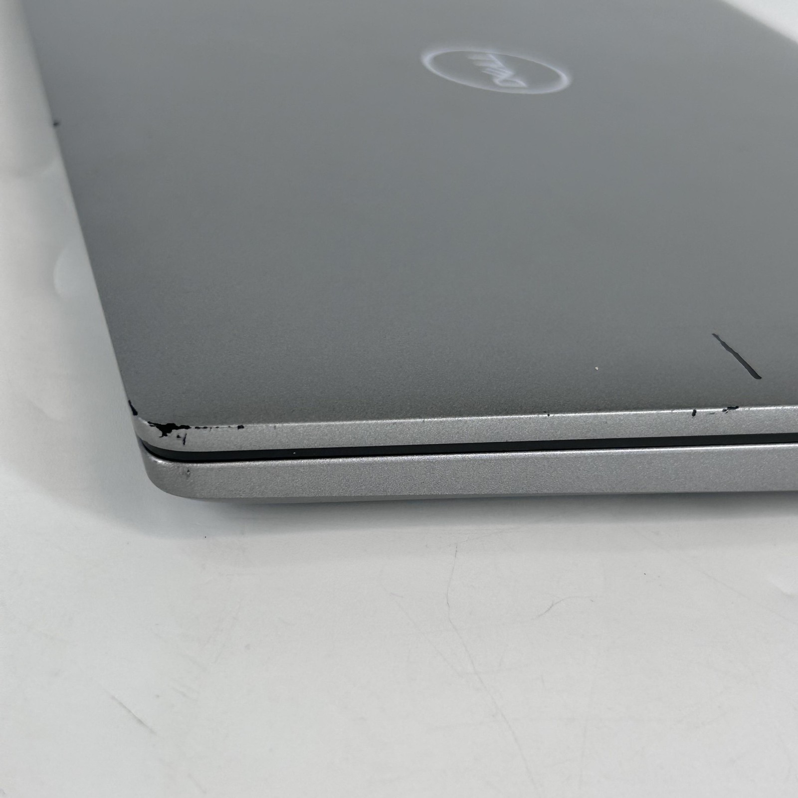 Dell Latitude 5440 14 Gray FHD 1.6 GHz i5-1345U 16GB 256GB SSD Good