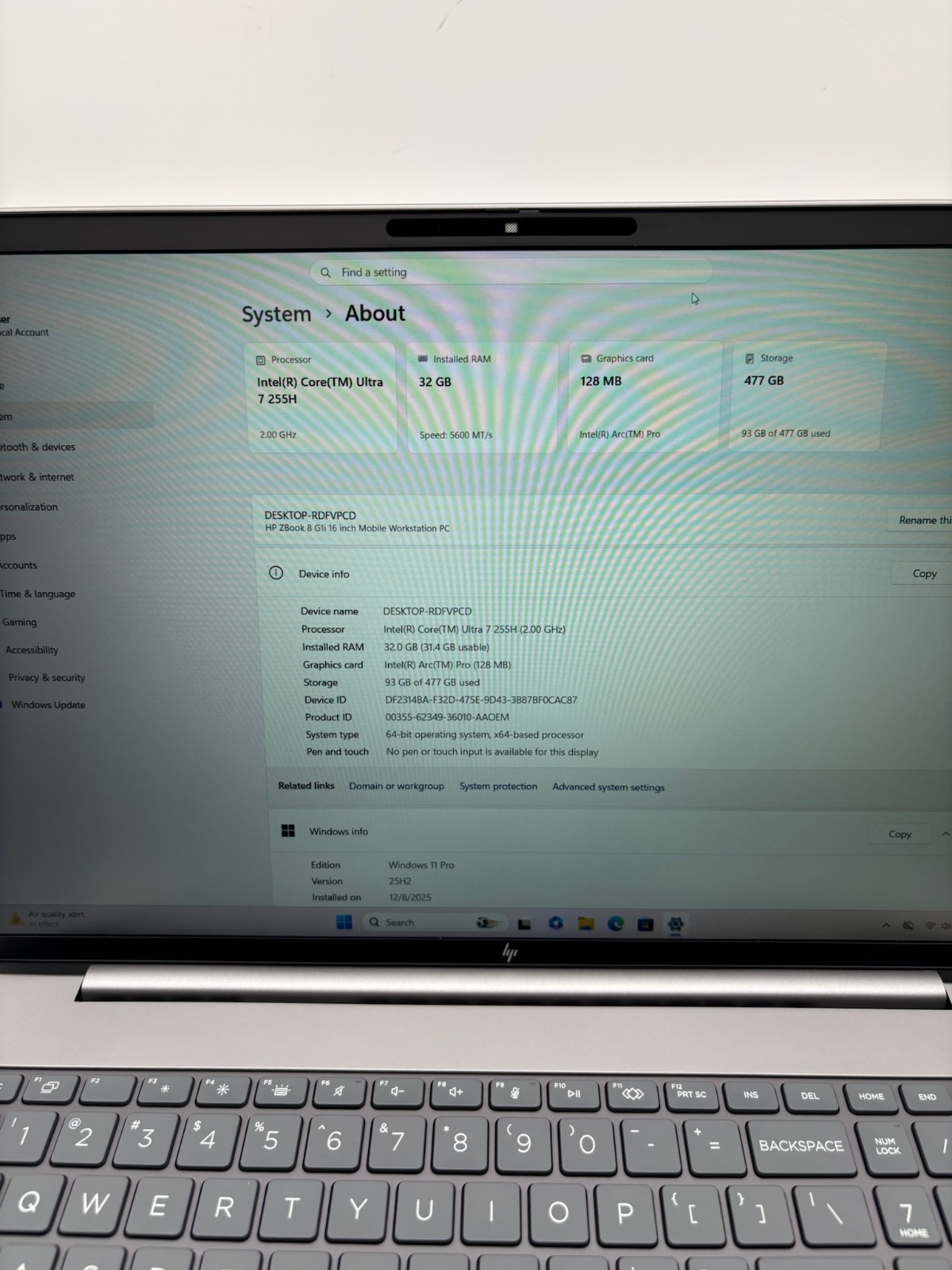 HP ZBook 8 G1i 16″ Workstation PC 512 GB SSD 32 GB RAM Ultra 7 255H Arc Pro 140T