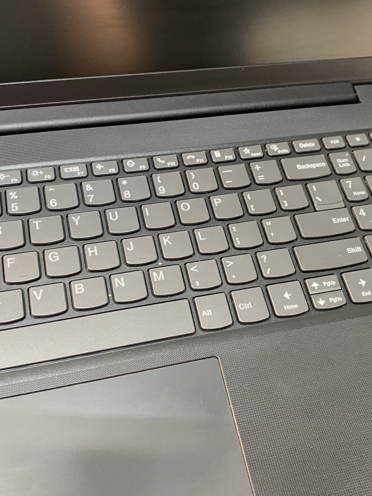 Lenovo V15 G4 ABP 8GB RAM 256GB 15.6″ OS Windows 11 Pro Laptop