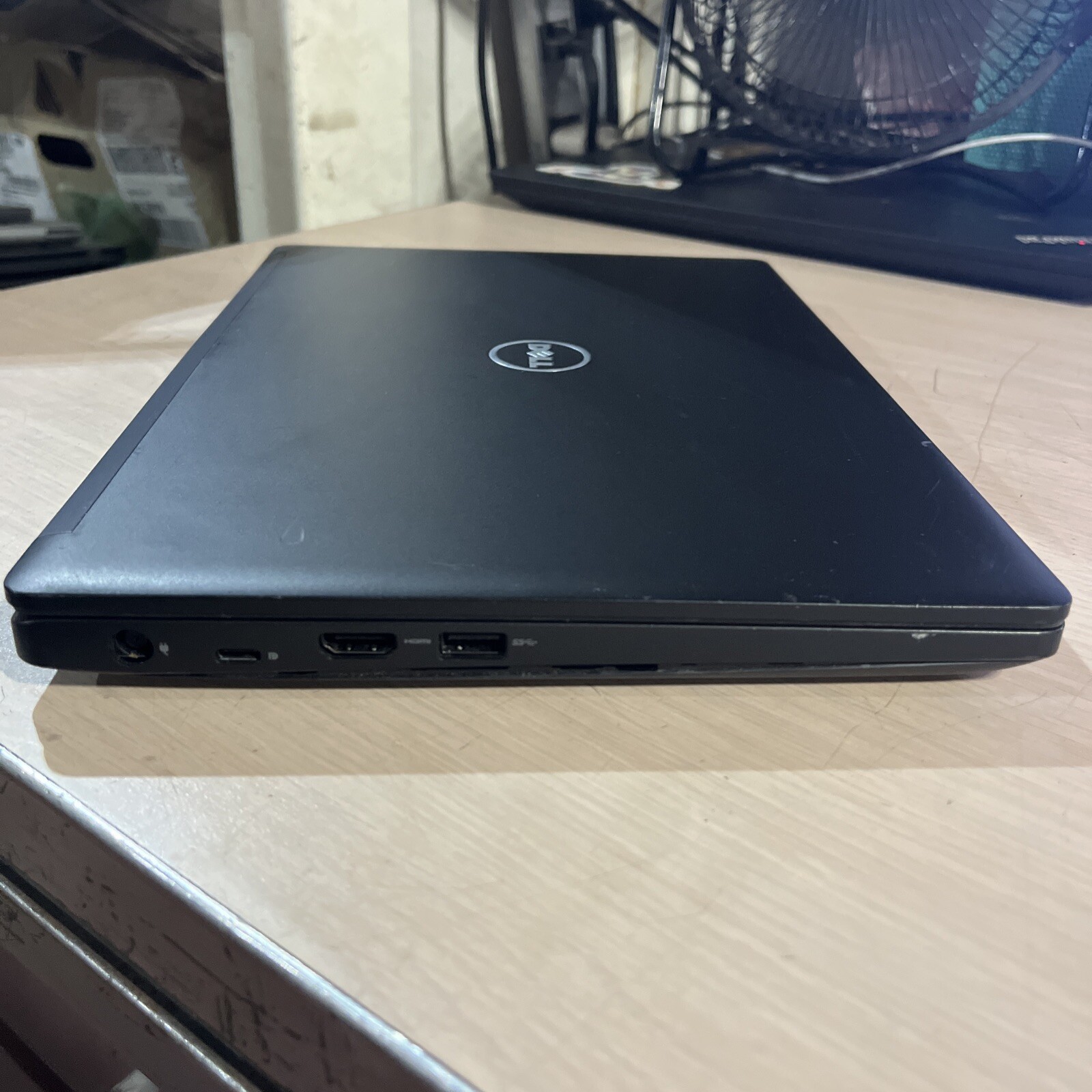 DELL LATITUDE 5280 INTEL CORE I3-7100U 2.40GHZ 8GB RAM NO HD ;;