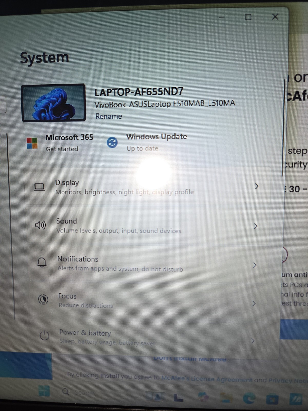 2023 ASUS Vivobook Go 15 (E510 / L510) – Windows 11 – 128GB – Incl. 65W Charger