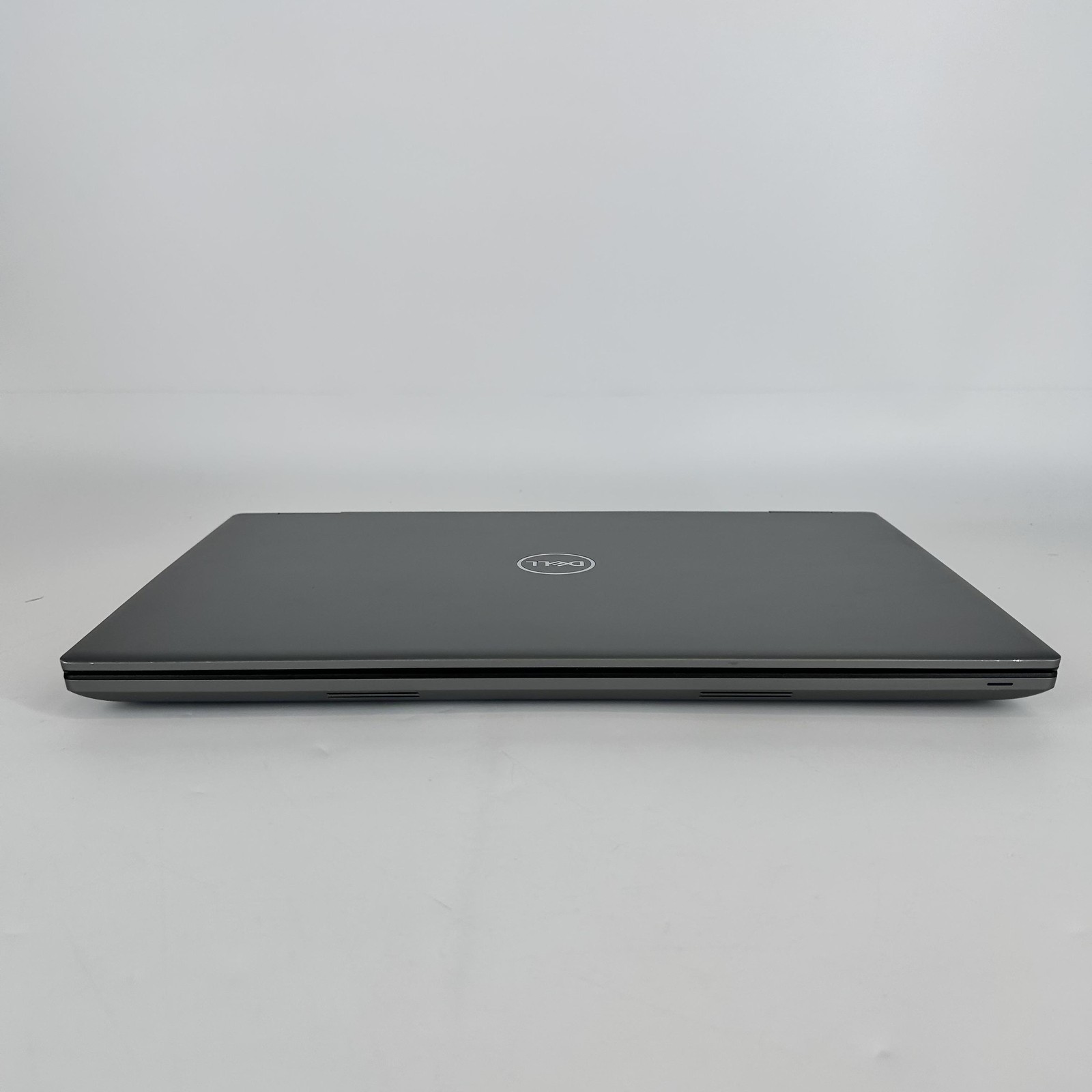 Dell Precision 7780 17.3 FHD 2.2 GHz i9-13950HX 64GB 512GB SSD RTX 4000 Ada Good