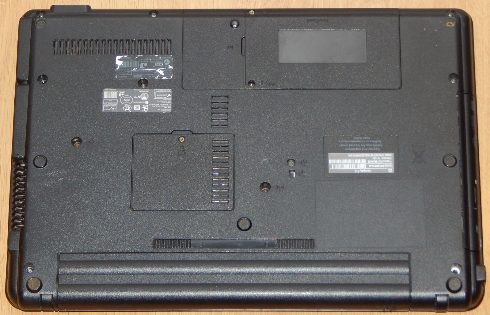 ❌ FAULTY/DAMAGE ❌ Notebook Laptop Compaq 610 T5870 2x 2Ghz Battery Faulty No HDD