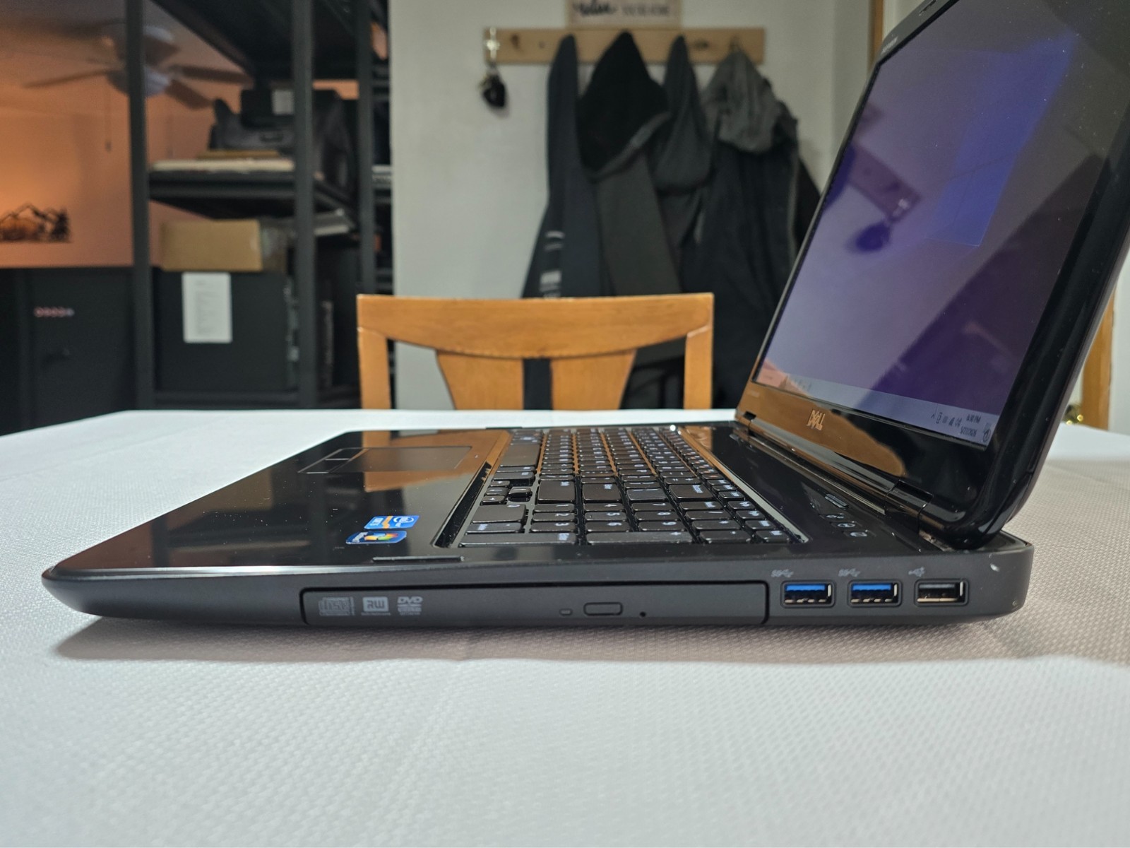 17.3″ Loaded Dell Inspiron N7110 Laptop Intel Core i5 @ 2.50 GHz Windows 10