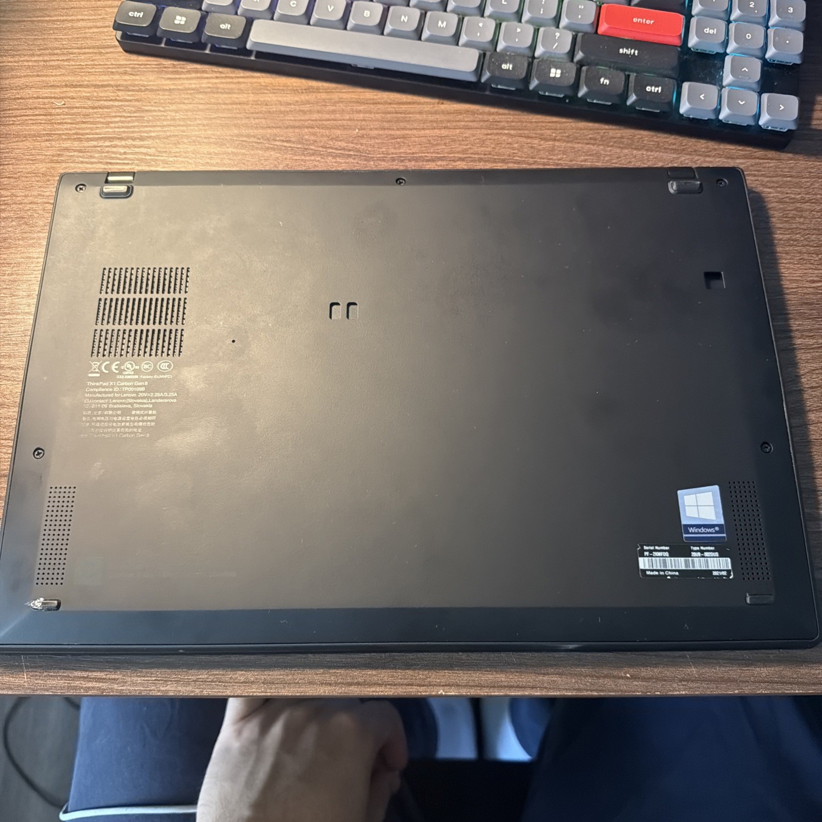Lenovo ThinkPad X1 Carbon Gen 8 Intel i7 10510U 16GB RAM 512GB SSD 14″ FHD