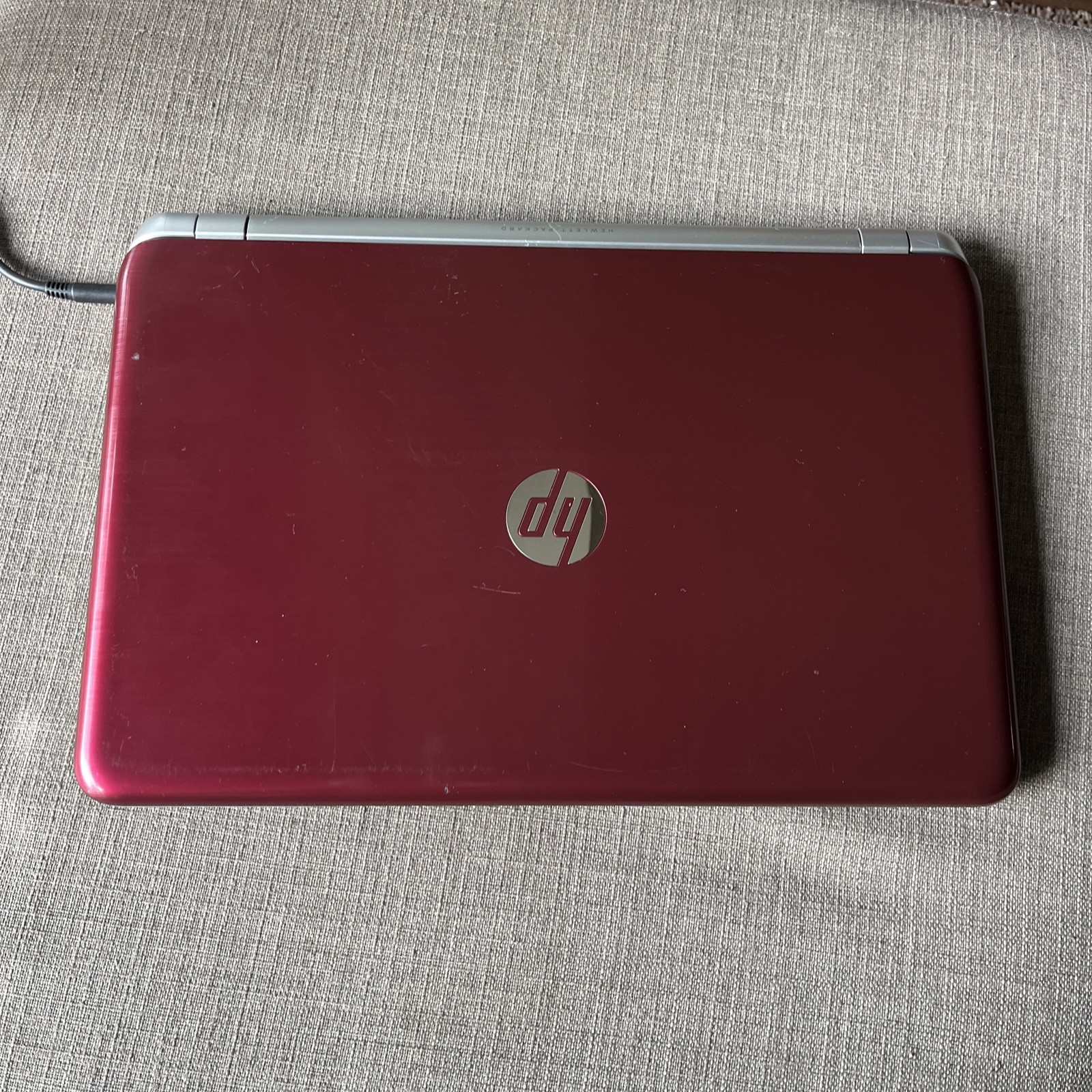 HP Pavilion 15 Notebook PC 15 i3 – 4005U 1.70ghz 12GB Ram 1TB Touchscreen (READ)