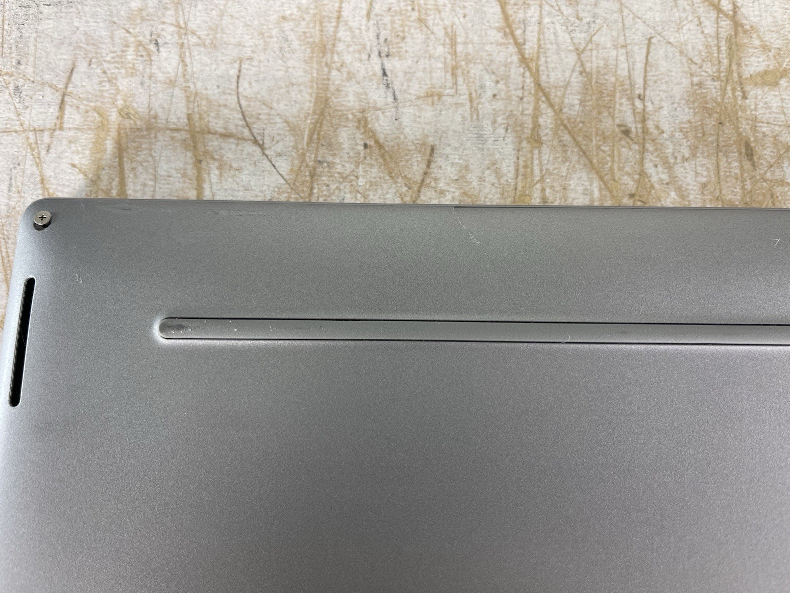 DELL LATITUDE 3330 i7-1255U @ 1.20GHz, 8GB RAM, NO HDD/OS – (FOR PARTS)
