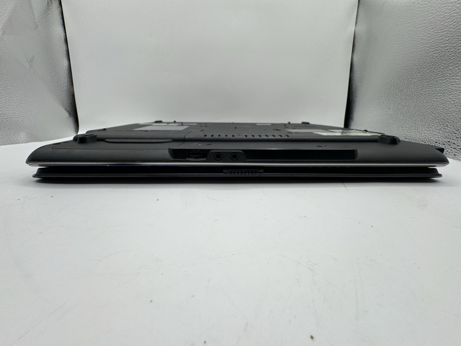 Lot Of 2 Laptops Toshiba Satellite A105-S2081 & ASUS X54C Powers On Locked