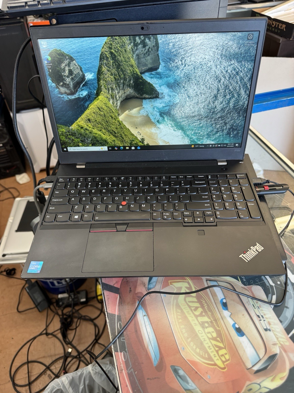 Lenovo ThinkPad P15v Gen 2i 15.6″ i7-11850H 32GB 1TB SSD NVIDIA T1200 Win10 Pro