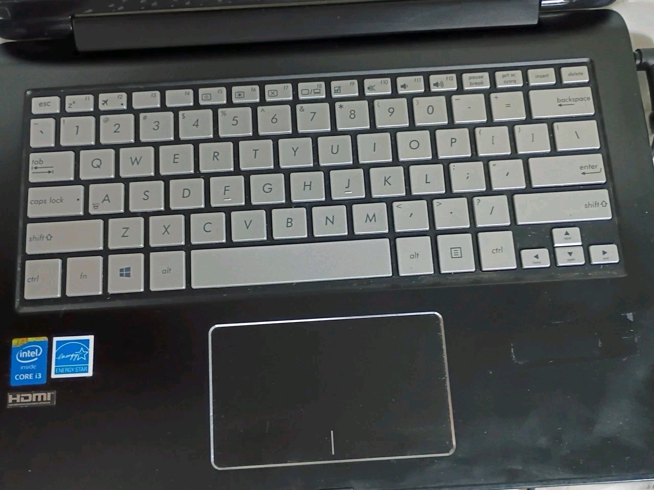 ASUS Q302LAB 13.3″ Touchscreen 2-in-1 Laptop i3 6GB 500GB Win10 w/Chg