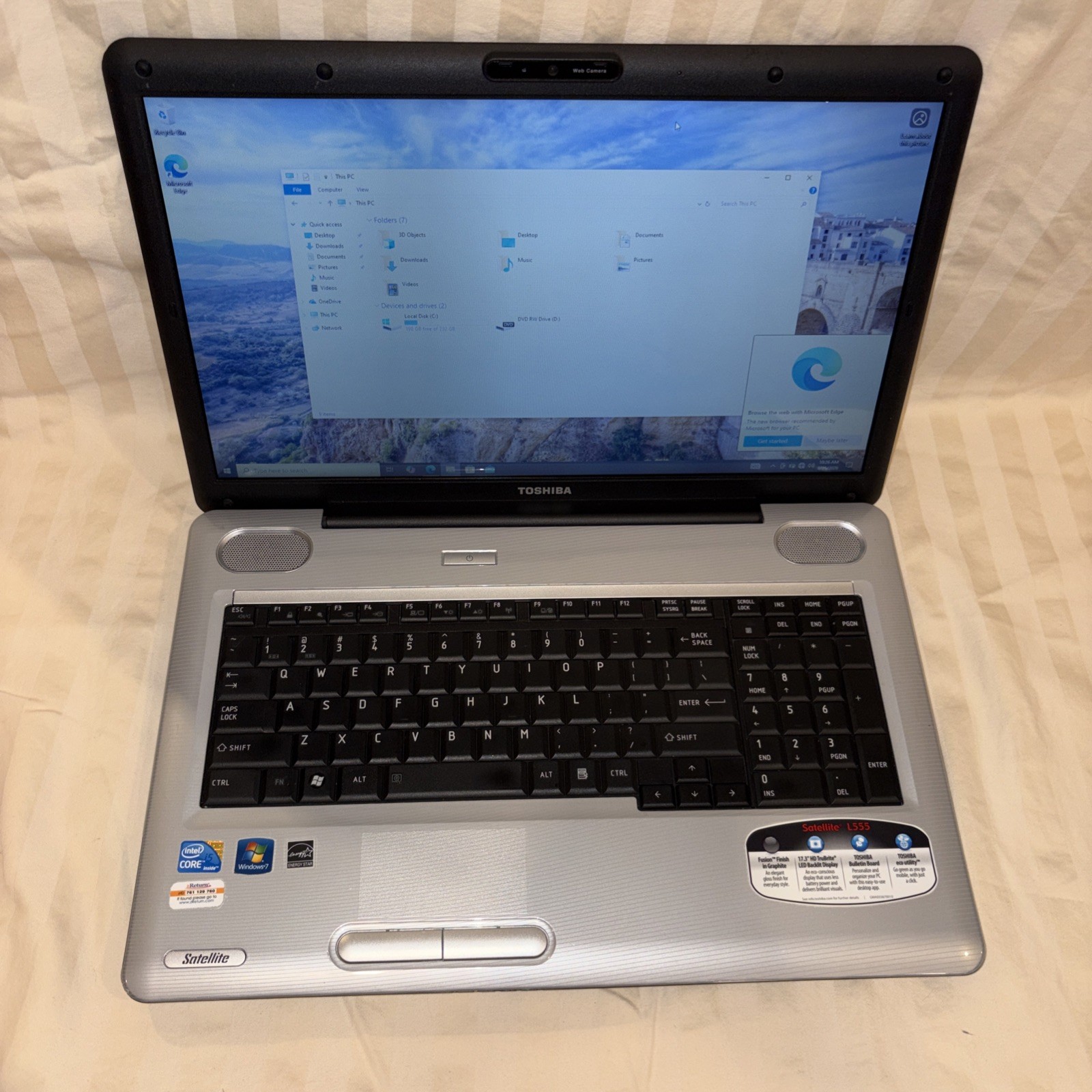 Toshiba Satellite 17.3″ l555-s7008 Notebook – i5-M430 2.27 GHz, 8 GB, 250 GB