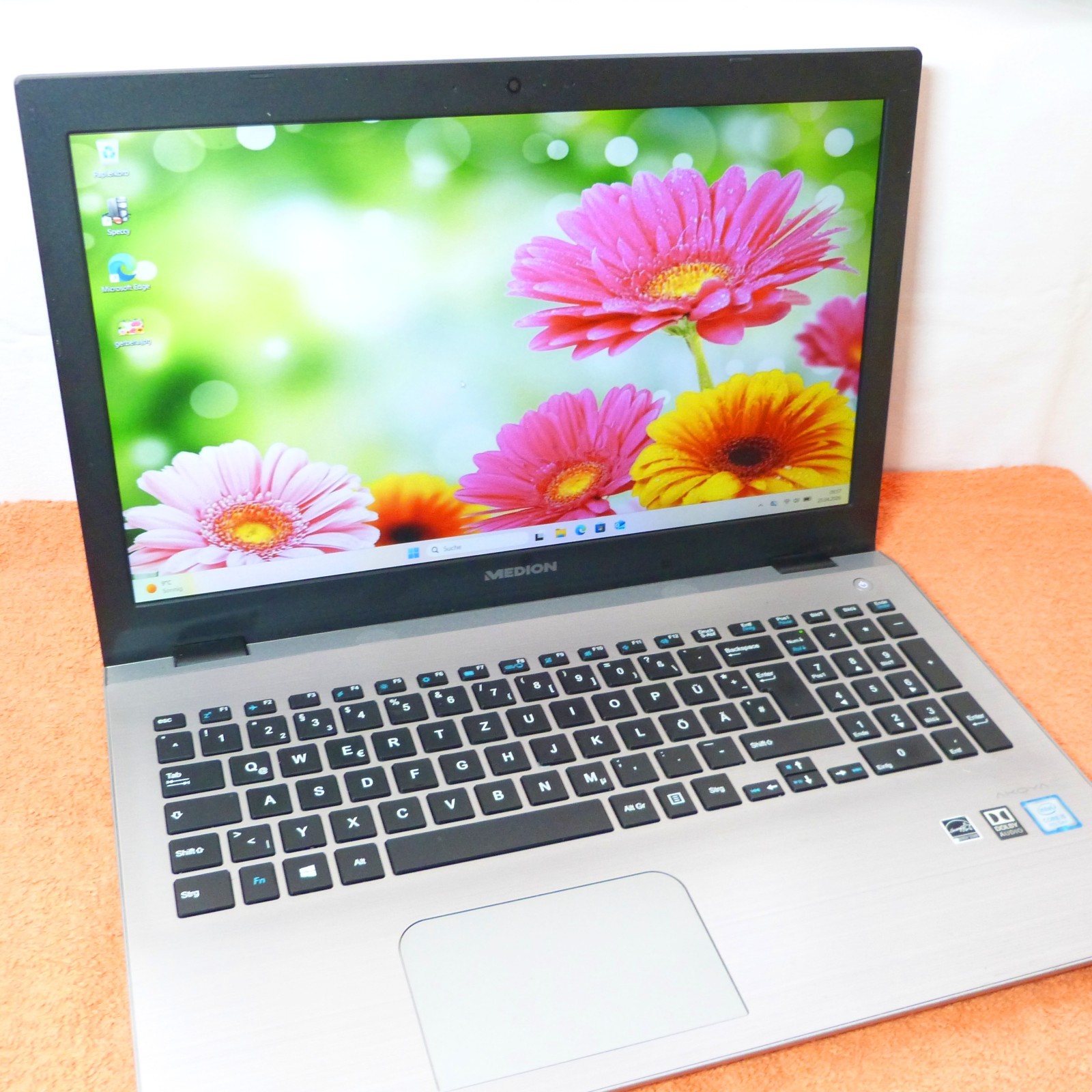 Medion S6426 17″ FULLHD DOLBY l 1TB HDD SSD Windows 11 l 8GEN TURBO Core i5
