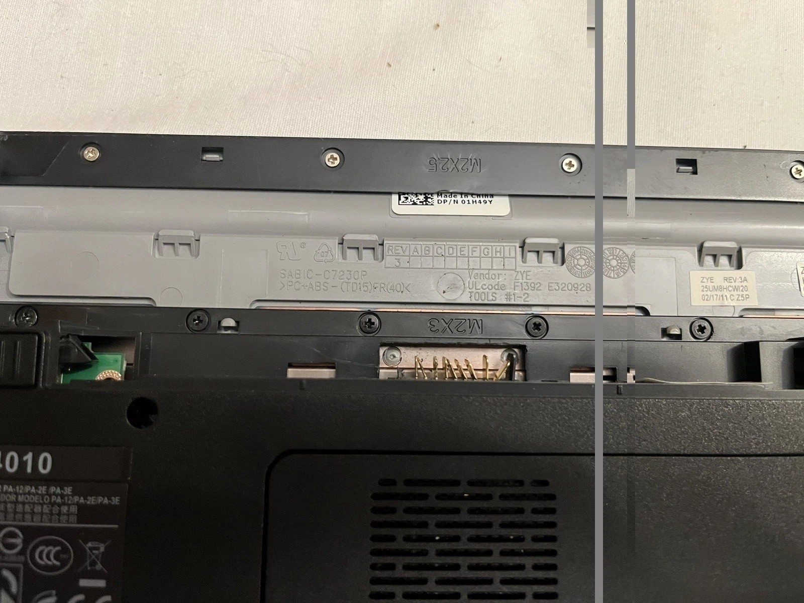 Dell Inspiron N4010 Reg Model: P11G, Laptop Bundle, SRS Premium Sound, Untested