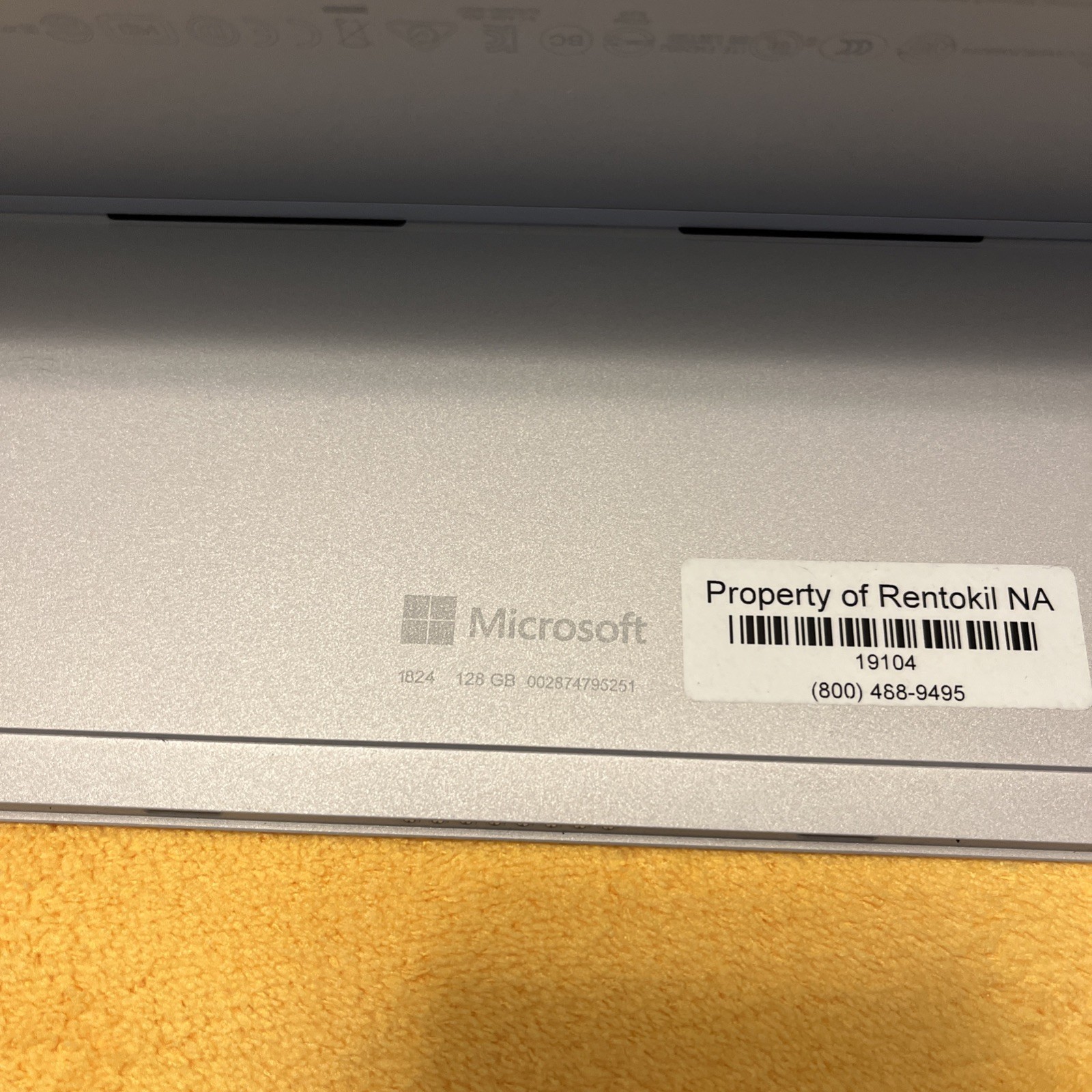 Microsoft Surface Go 1824 10.5″ 128 GB Broken Screen (s2)
