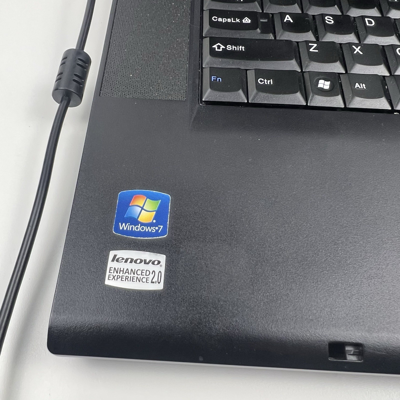 Lenovo ThinkPad T520 Intel i7-2640M 8GB 320GB HDD Win 10 w/ Charger|ELP75, READ