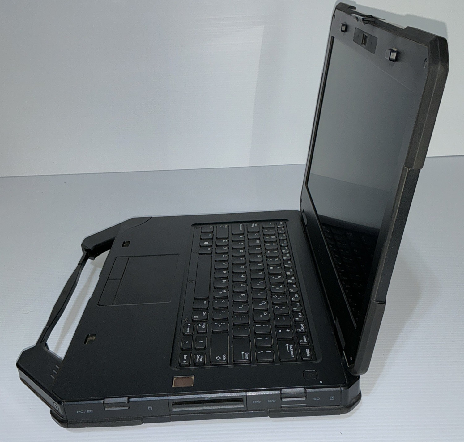 Dell Latitude 5414 i7-6600U 2.6GHz 16GB RAM 1TB SSD Windows 11 Pro