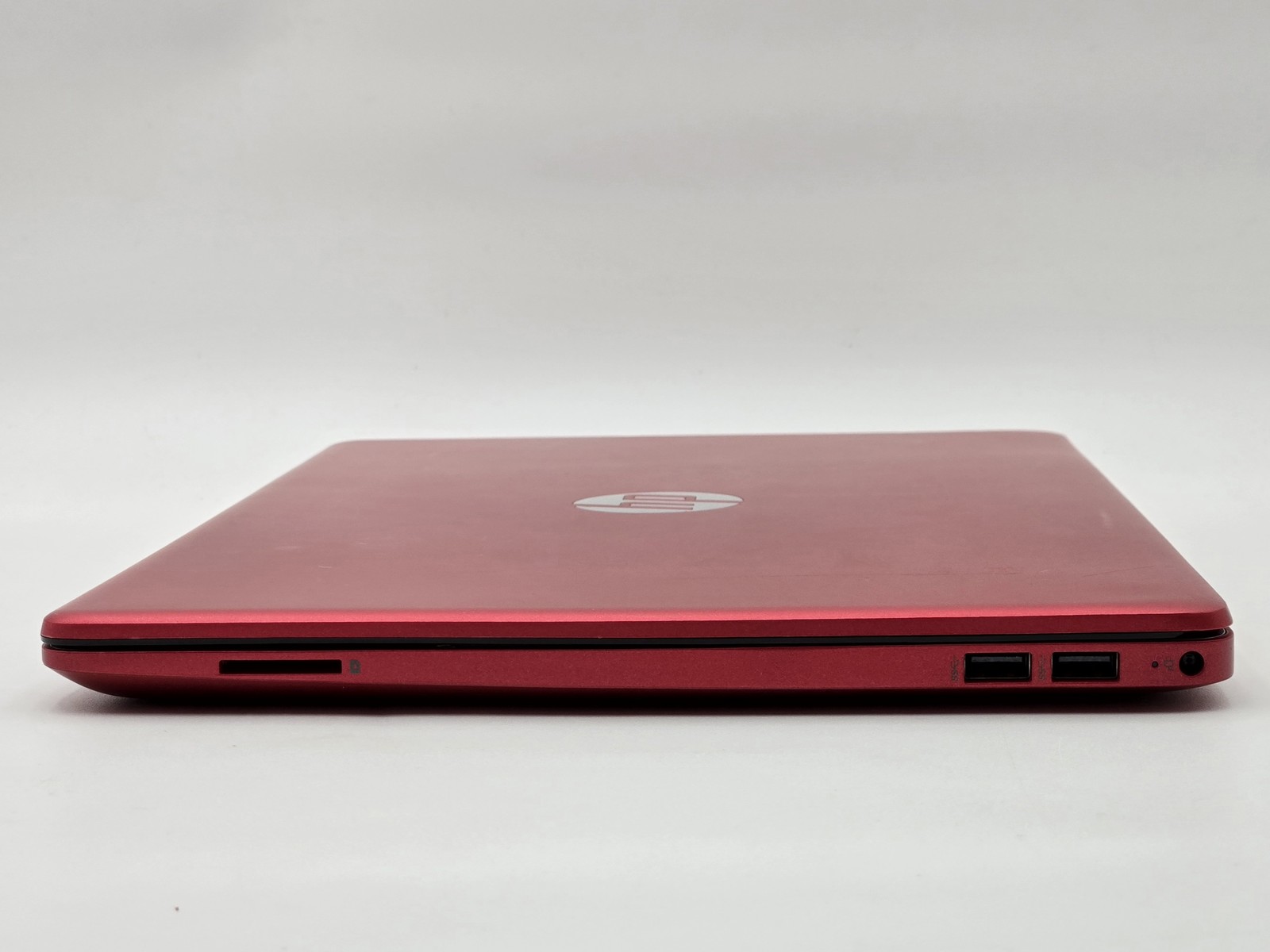 HP Notebook 15-dw0083wm 15″ HD PENTIUM SILVER N5030 1TB SSD 32GB W10 Webcam