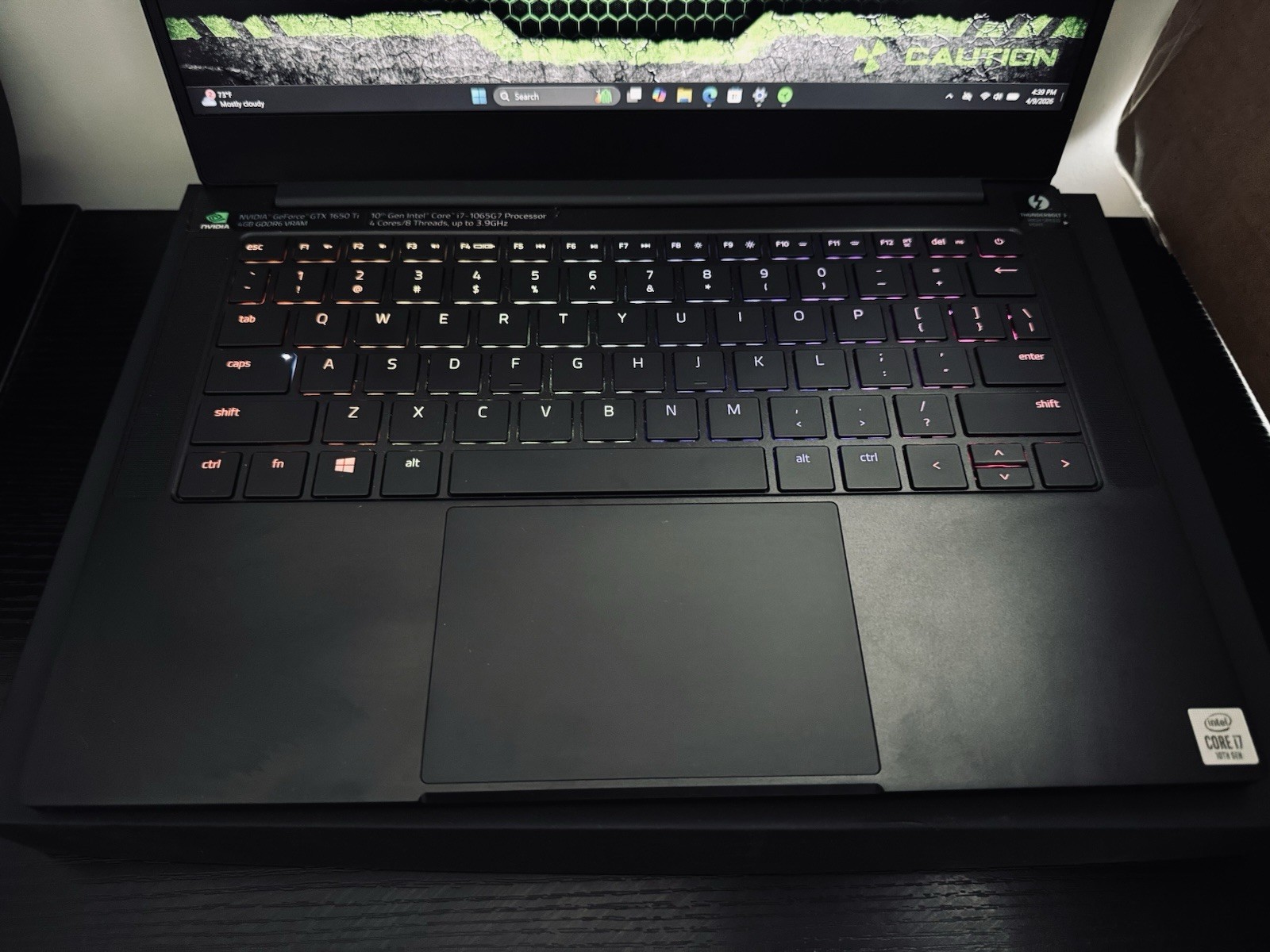 RAZER BLADE 13 GAMING LAPTOP i7 10th GEN.GTX 1650Ti/16GB RAM,500GB SSD+OG BOX.