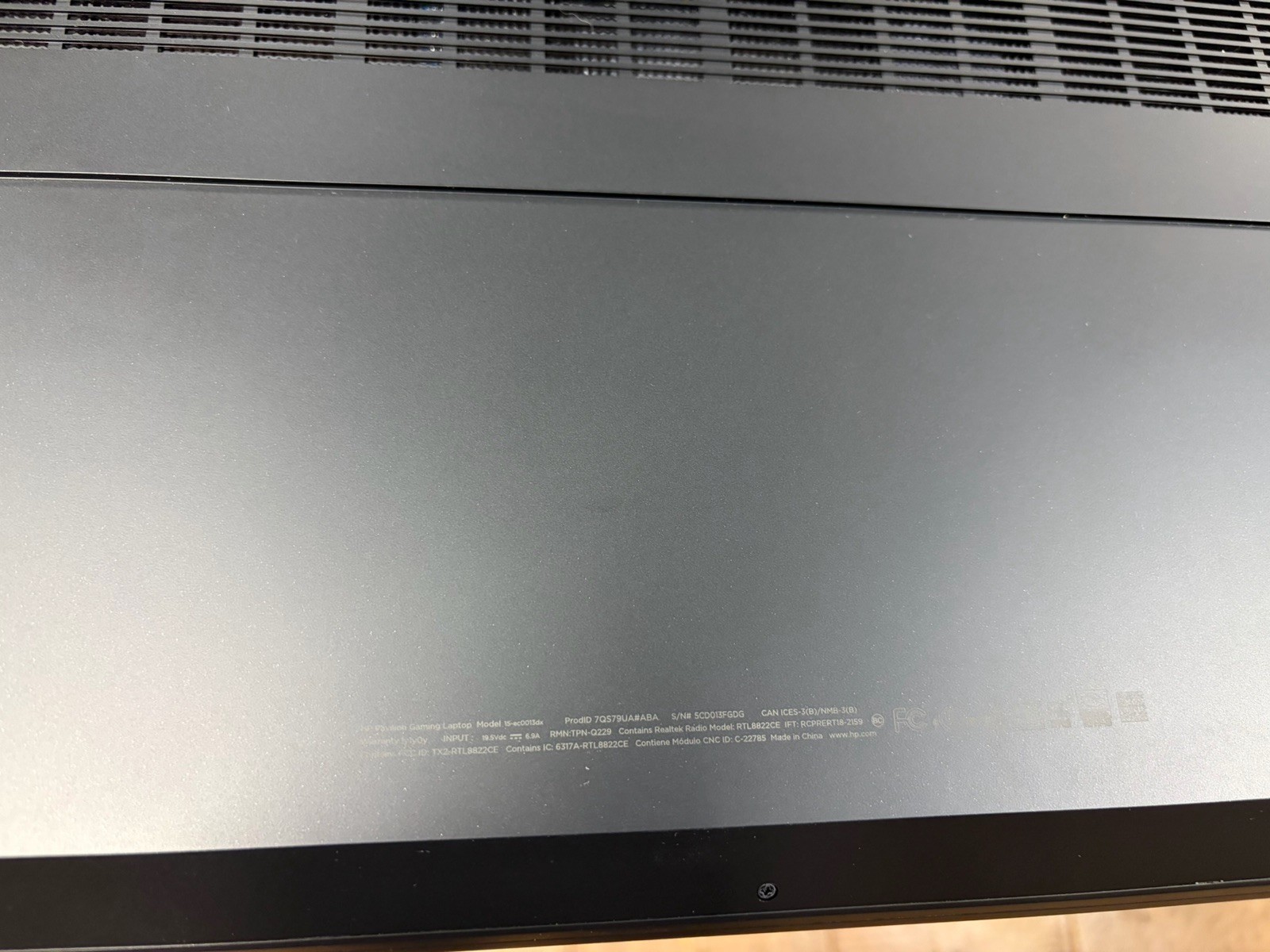 HP Pavilion Gaming 15-ec0013dx Laptop AMD Ryzen 5 3550H 8GB 256GB SSD GTX 1050