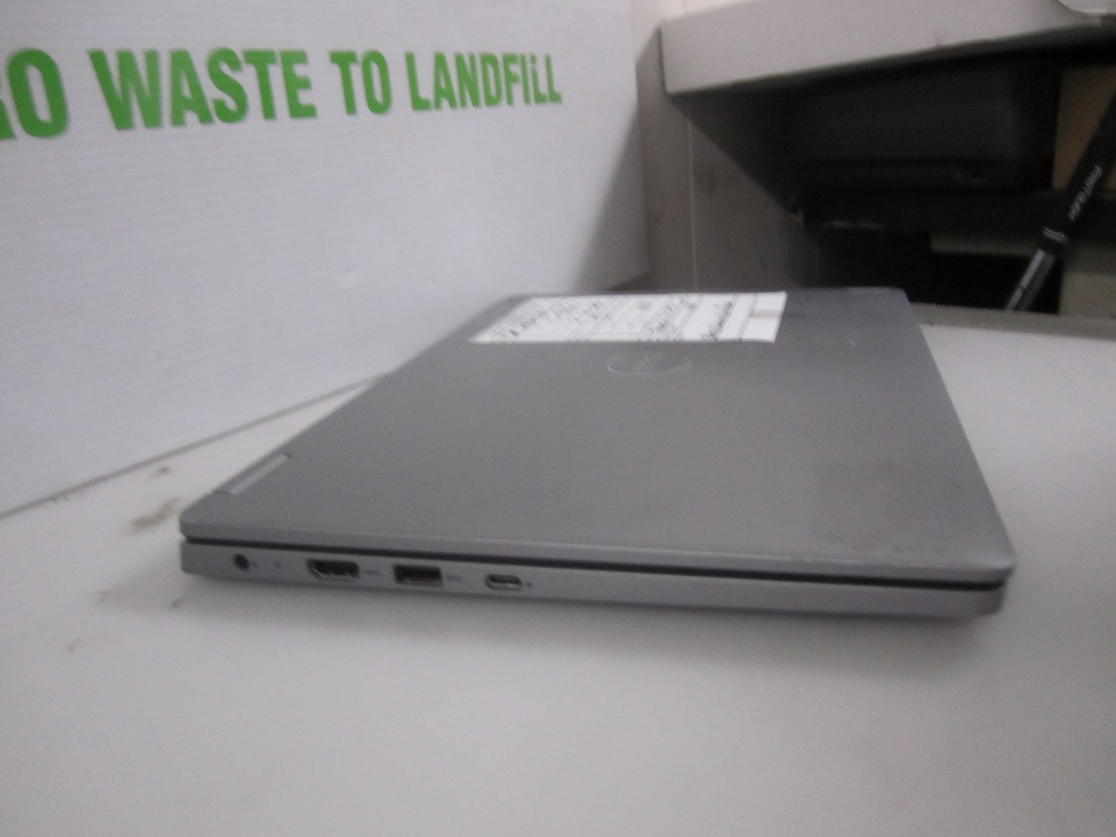 Dell 3310 2 in 1 I5-8265U 1.60GHZ 8GB NO HDD/AC/OS LAPTOP BIOS READ++