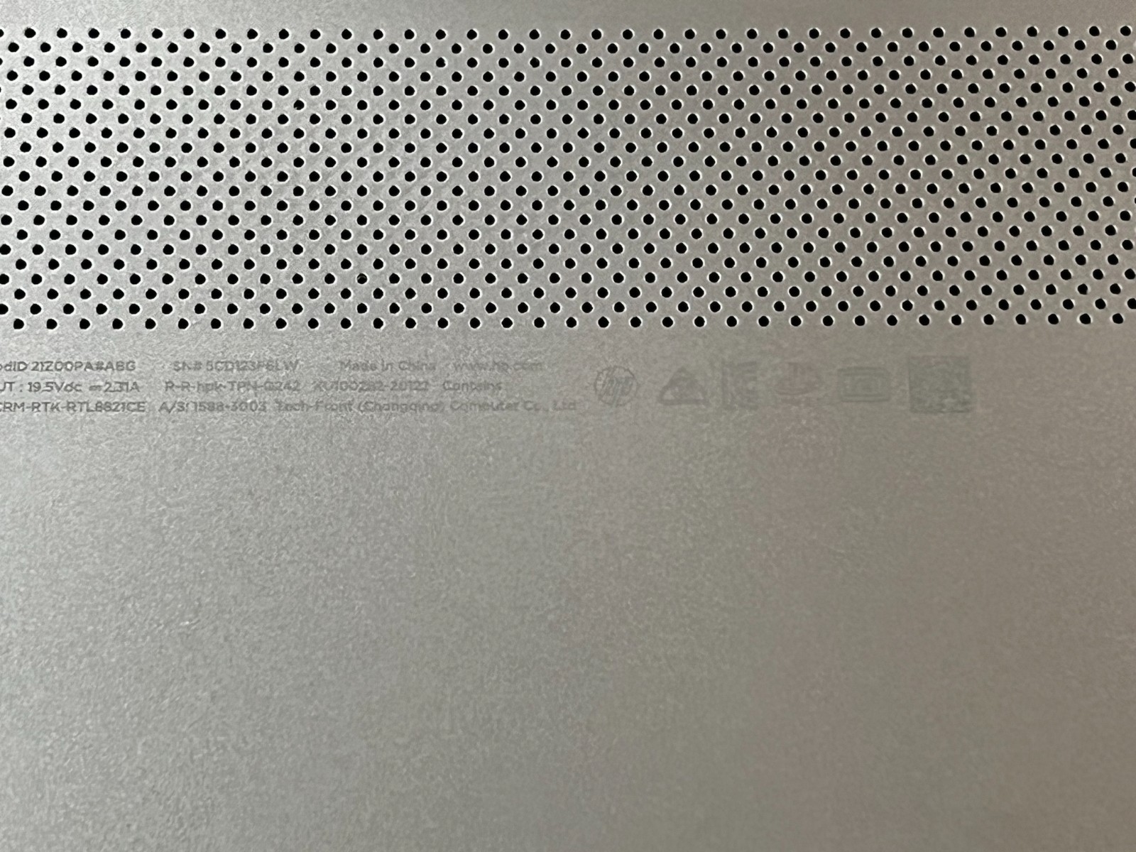 HP 14S-FQ0031AU LAPTOP WINDOWS 10 , 128GB SSD 8 GB RAM AMD 3020E